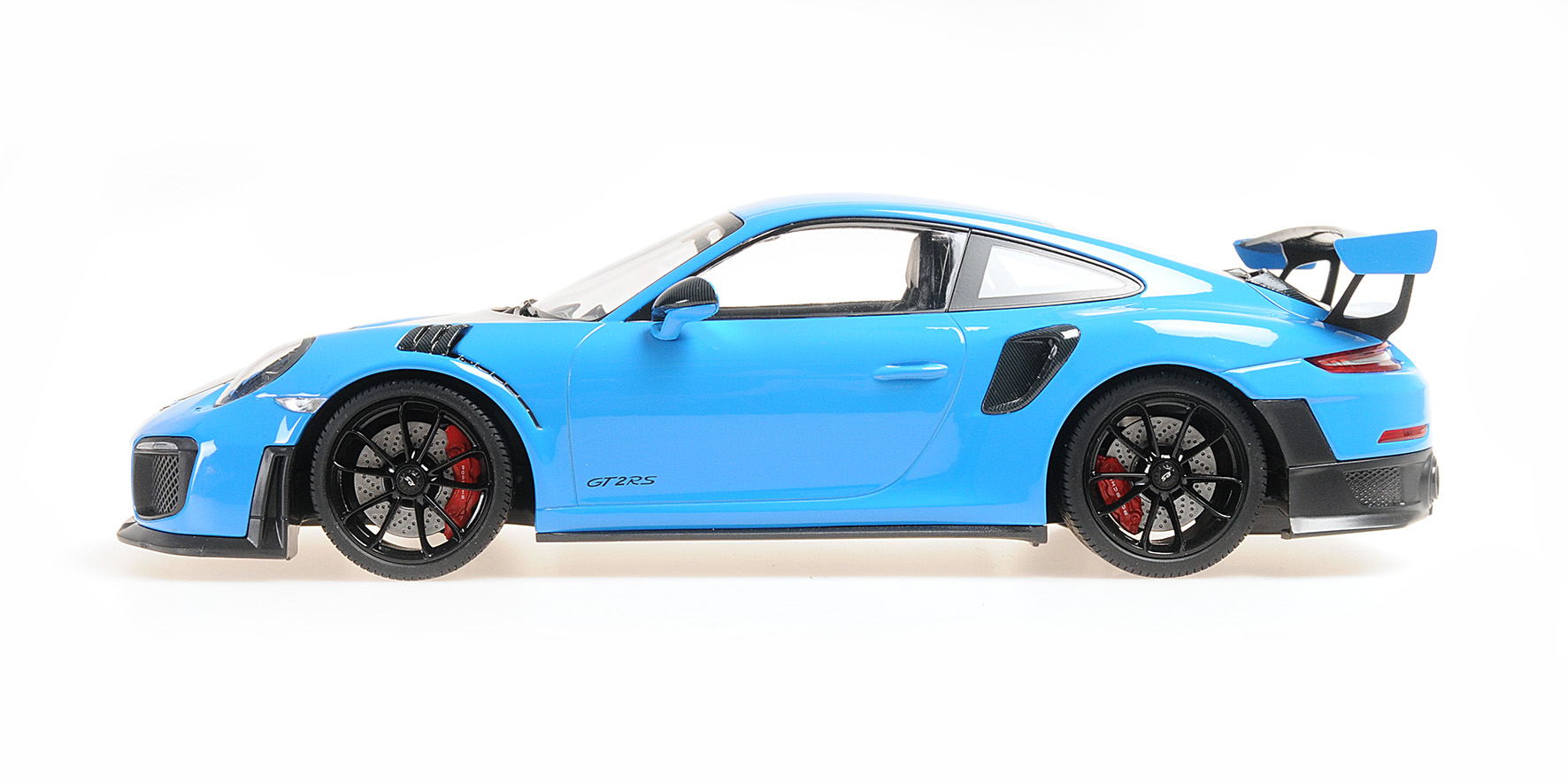 PORSCHE 911 (991.2) GT2RS - 2018 - BLUE W/ BLACK WHEELS