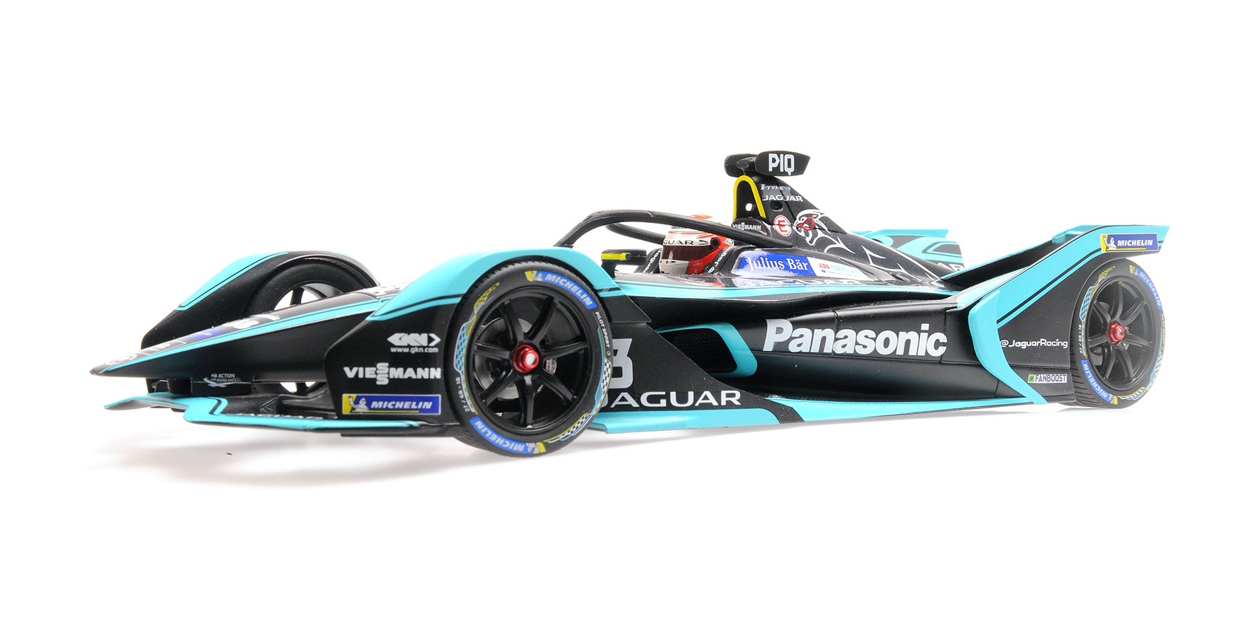 FORMULA E SEASON 5 - PANASONIC JAGUAR RACING - NELSON PIQUET JR.