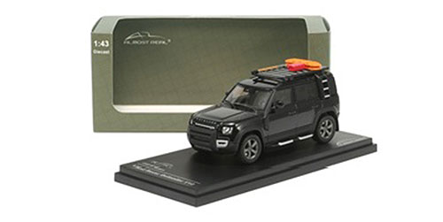 LAND ROVER DEFENDER 110 - 2020 - SANTORINI BLACK