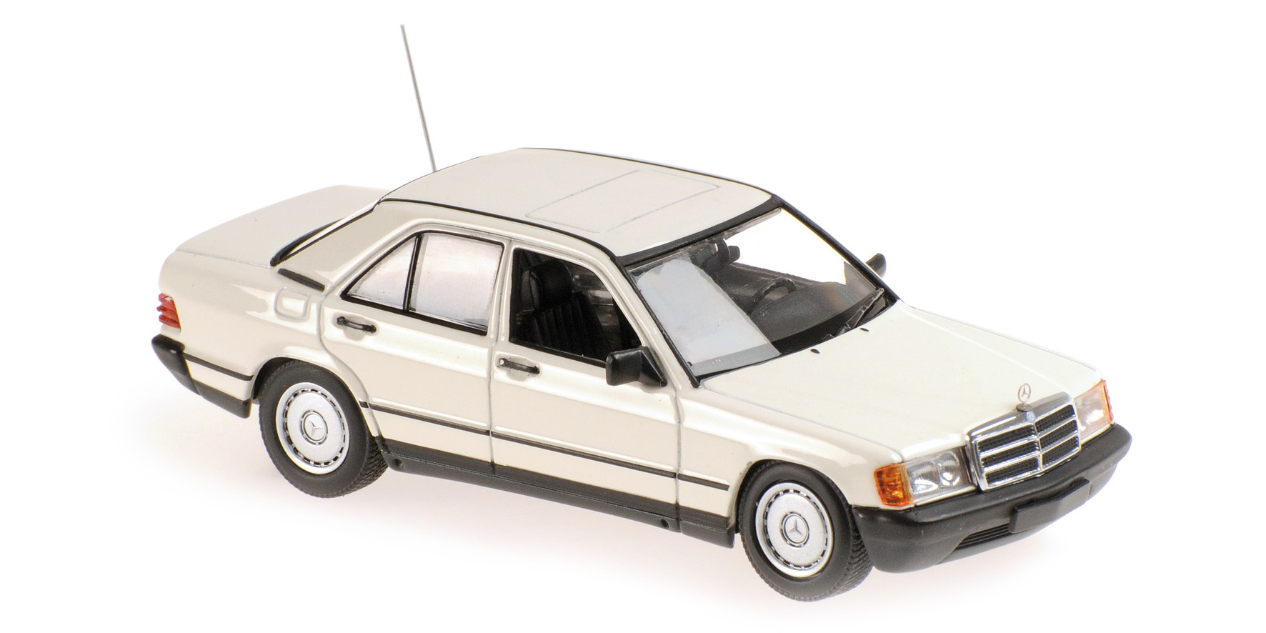 MERCEDES-BENZ 190E - 1984 - WHITE