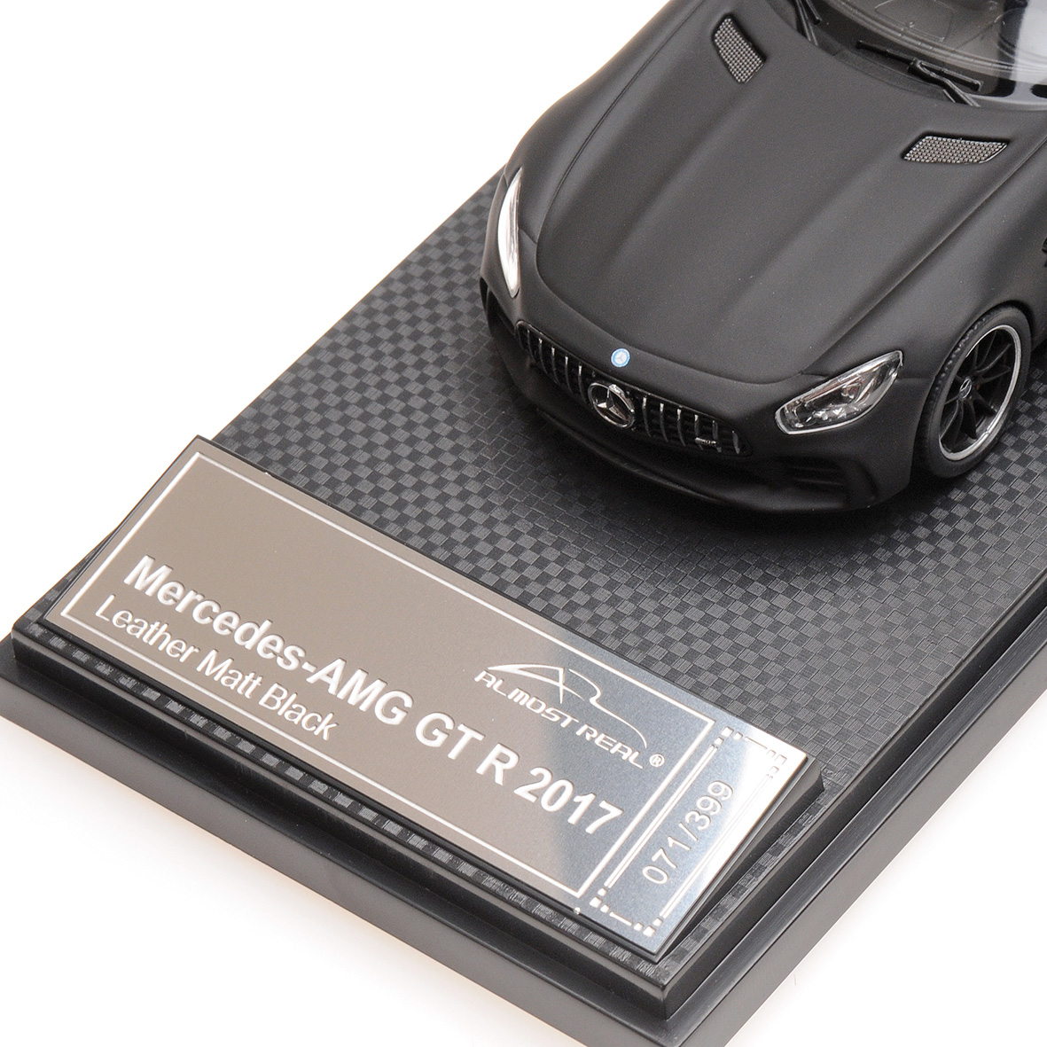MERCEDES-AMG GT R - LEATHER MATT BLACK