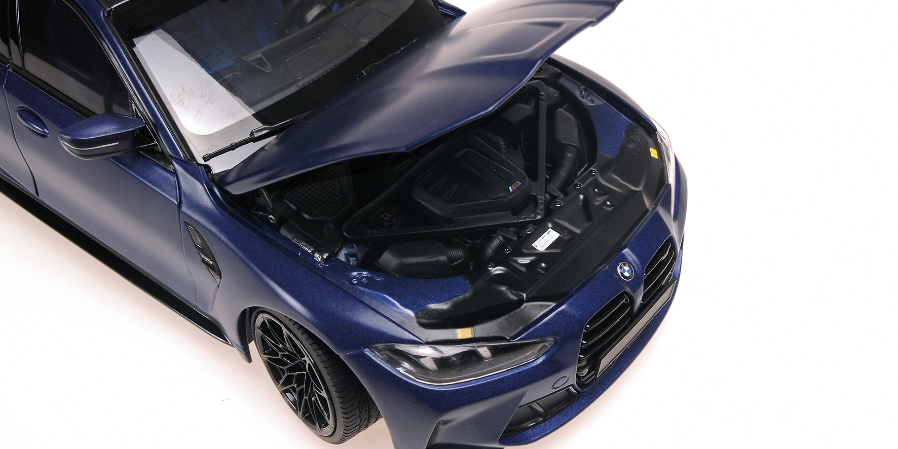 BMW M3 - 2024 - MATT BLUE METALLIC