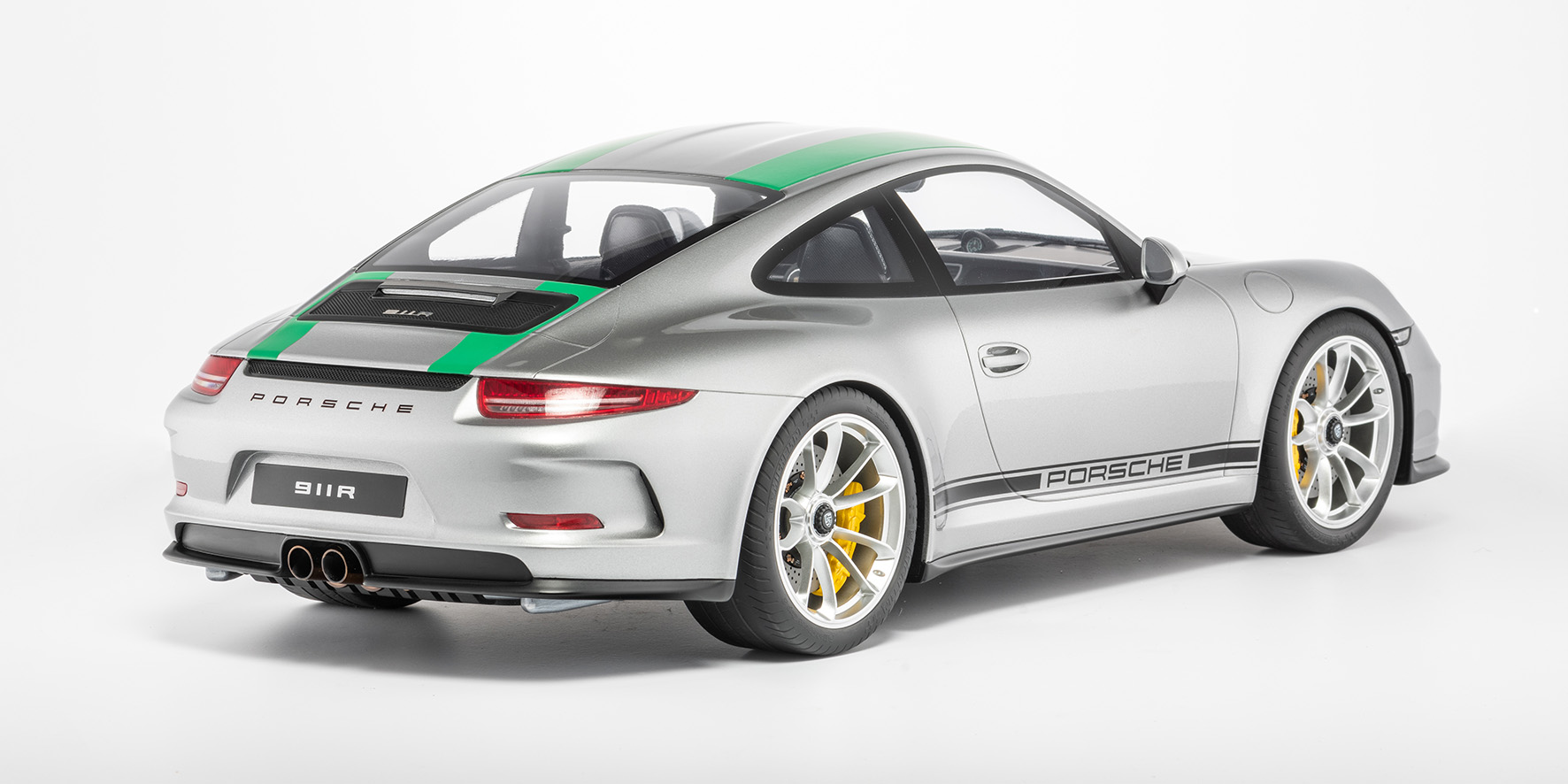 PORSCHE 911 (991.1) R - 2016 - SILBER GRÜNES DEKOR (99)