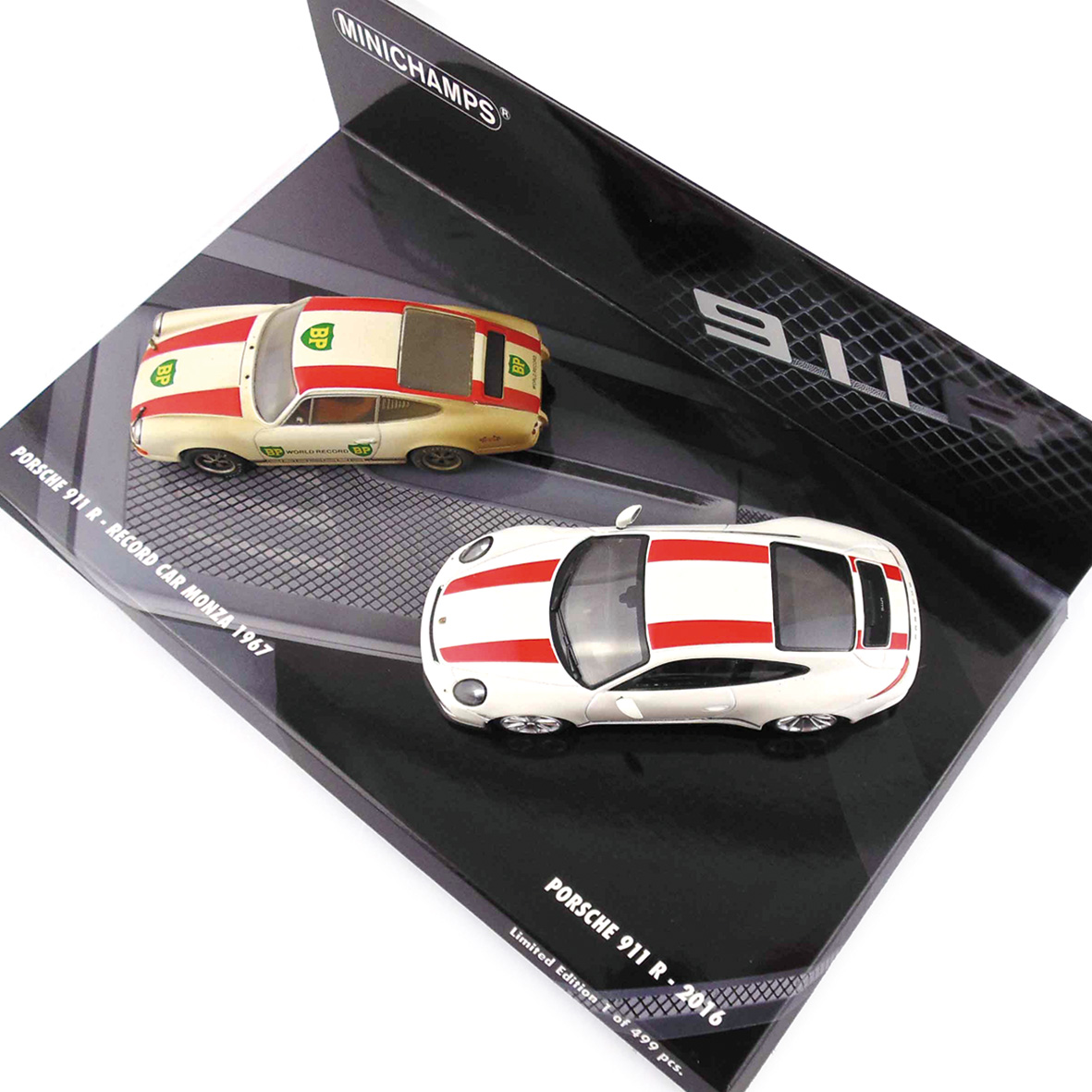 2-CAR SET - PORSCHE 911 R 2016 WHITE / PORSCHE 911 R 1967 RECORD CAR