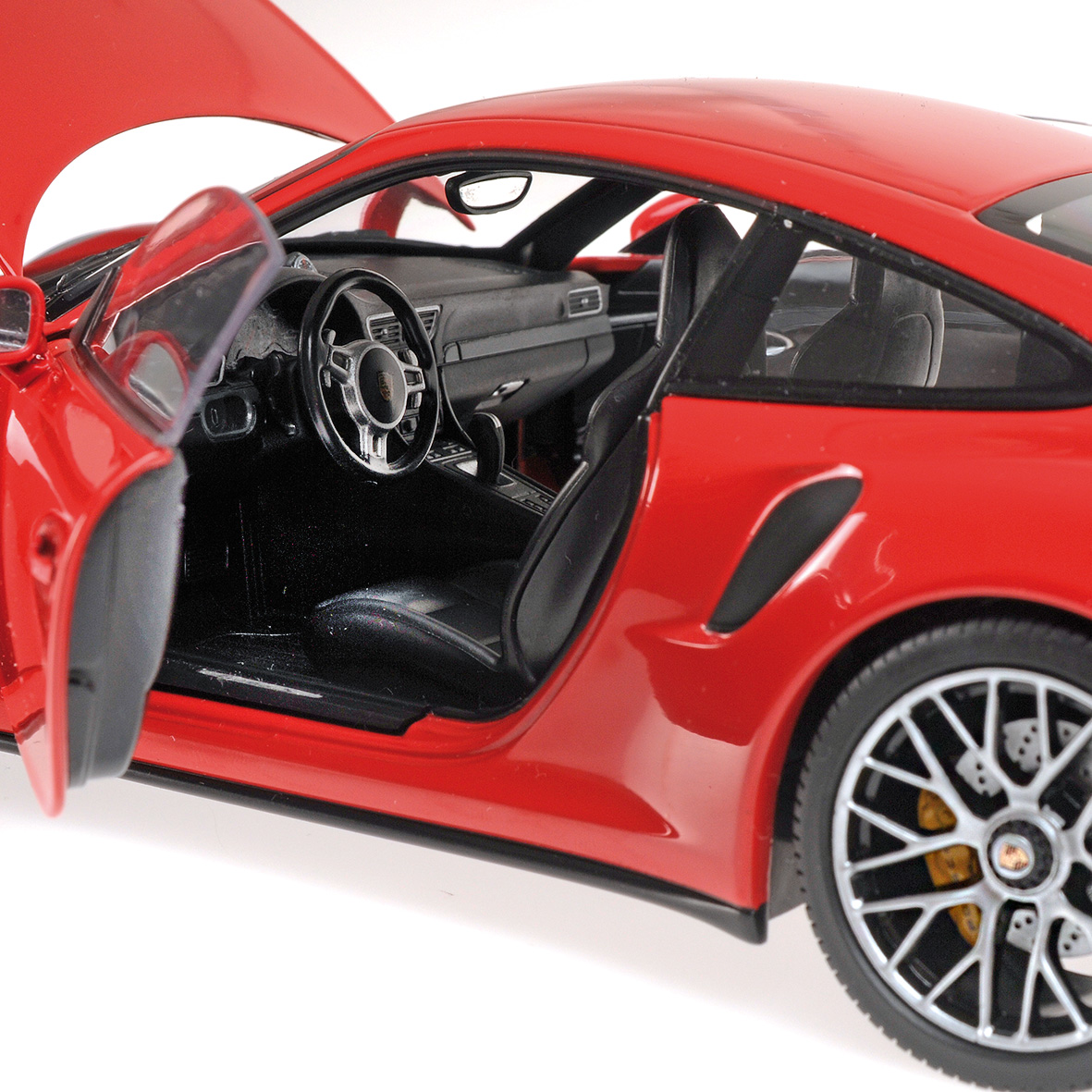 PORSCHE 911 TURBO S (991) - 2013 - RED
