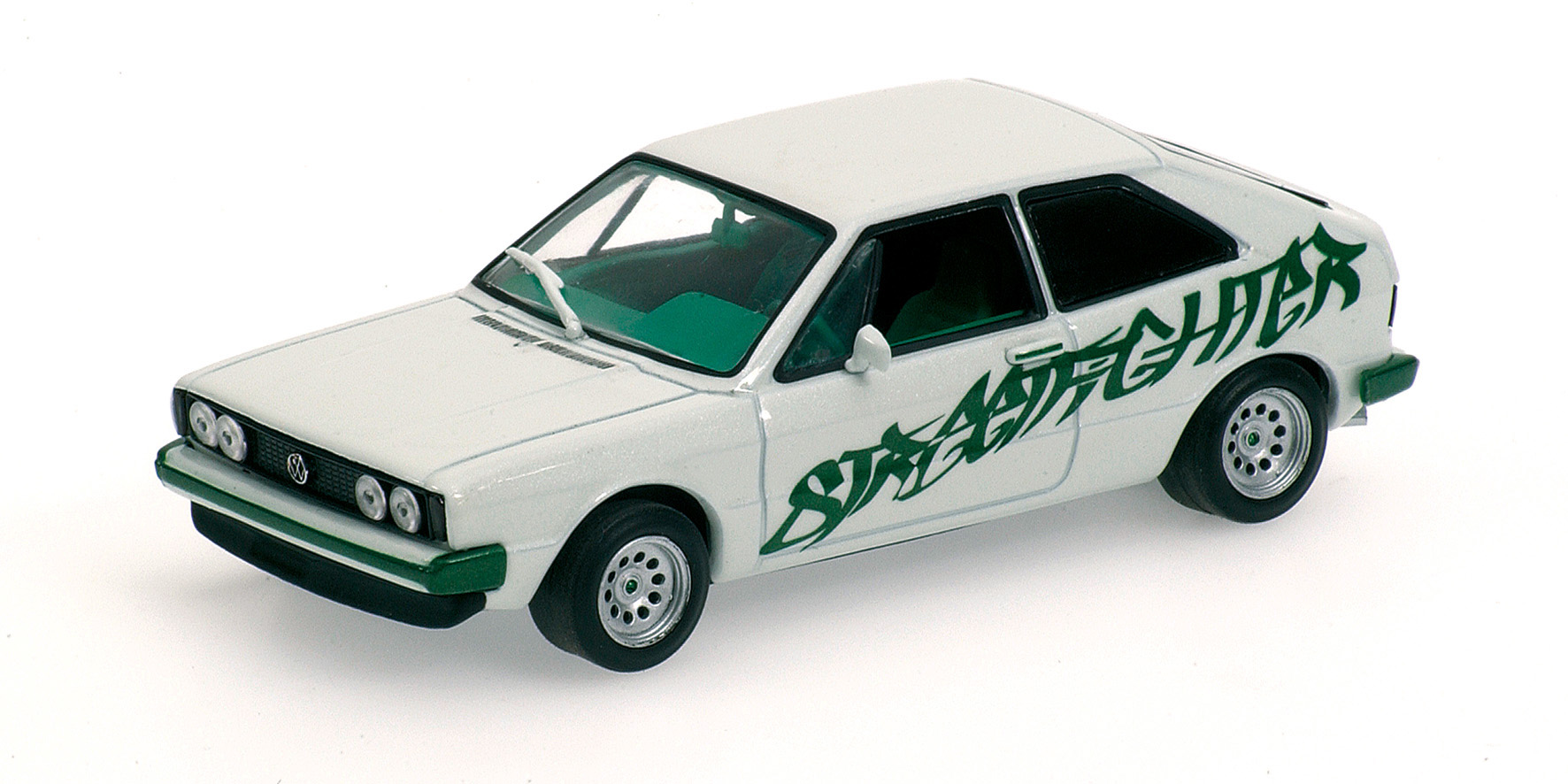 VOLKSWAGEN SCIROCCO - 1974 - WHITE METALLIC - 'STREETFIGHTER'