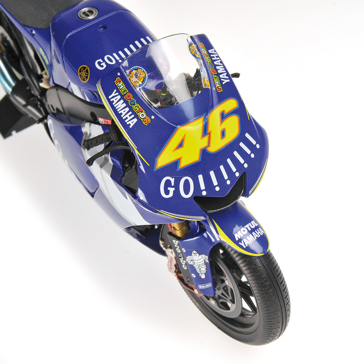 SET BIKE + FIGURINE YAMAHA YZR-M1 - VALENTINO ROSSI - MOTOGP DONINGTON 2005