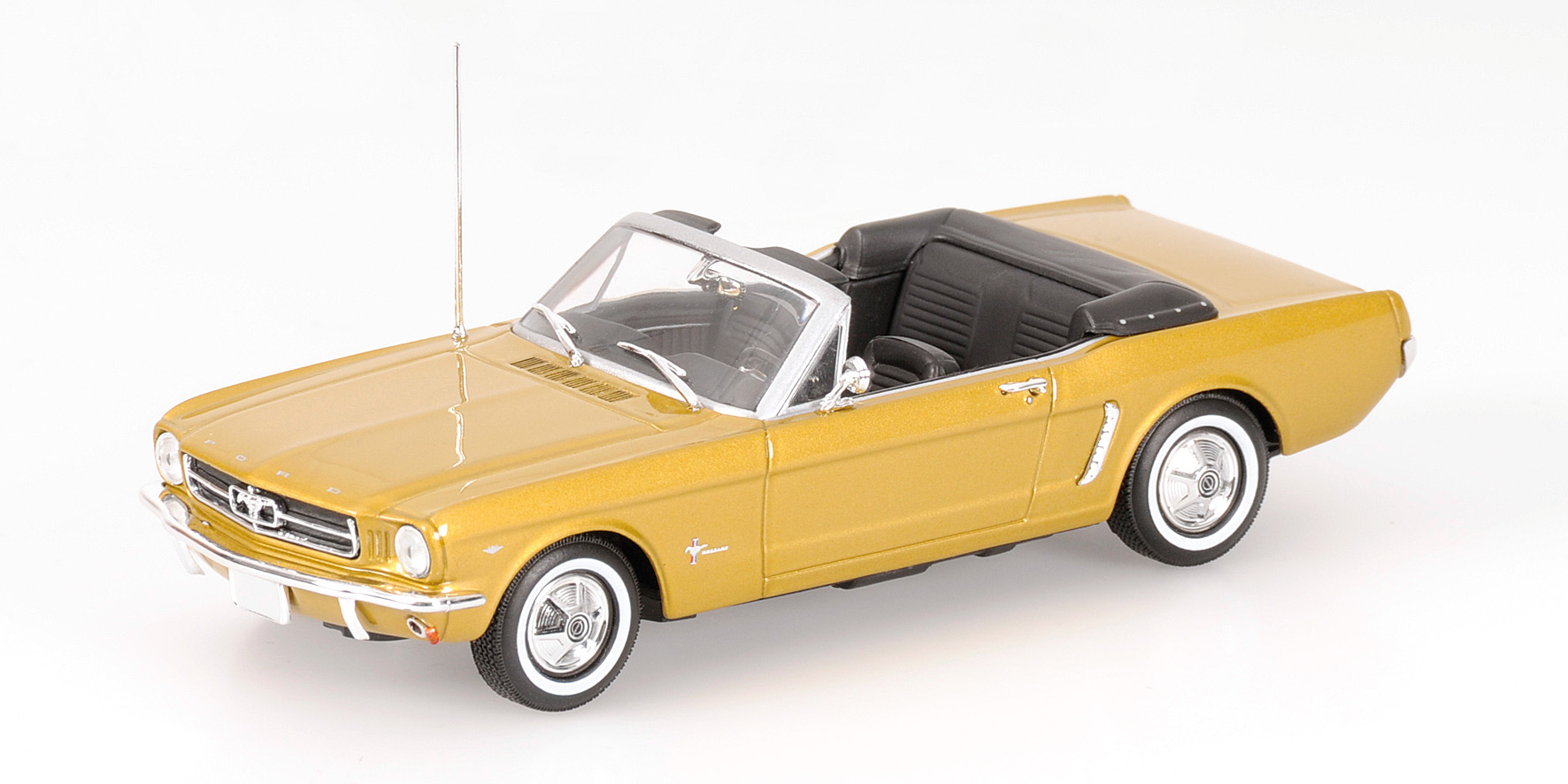 FORD MUSTANG CONVERTIBLE - 1964 - GOLD
