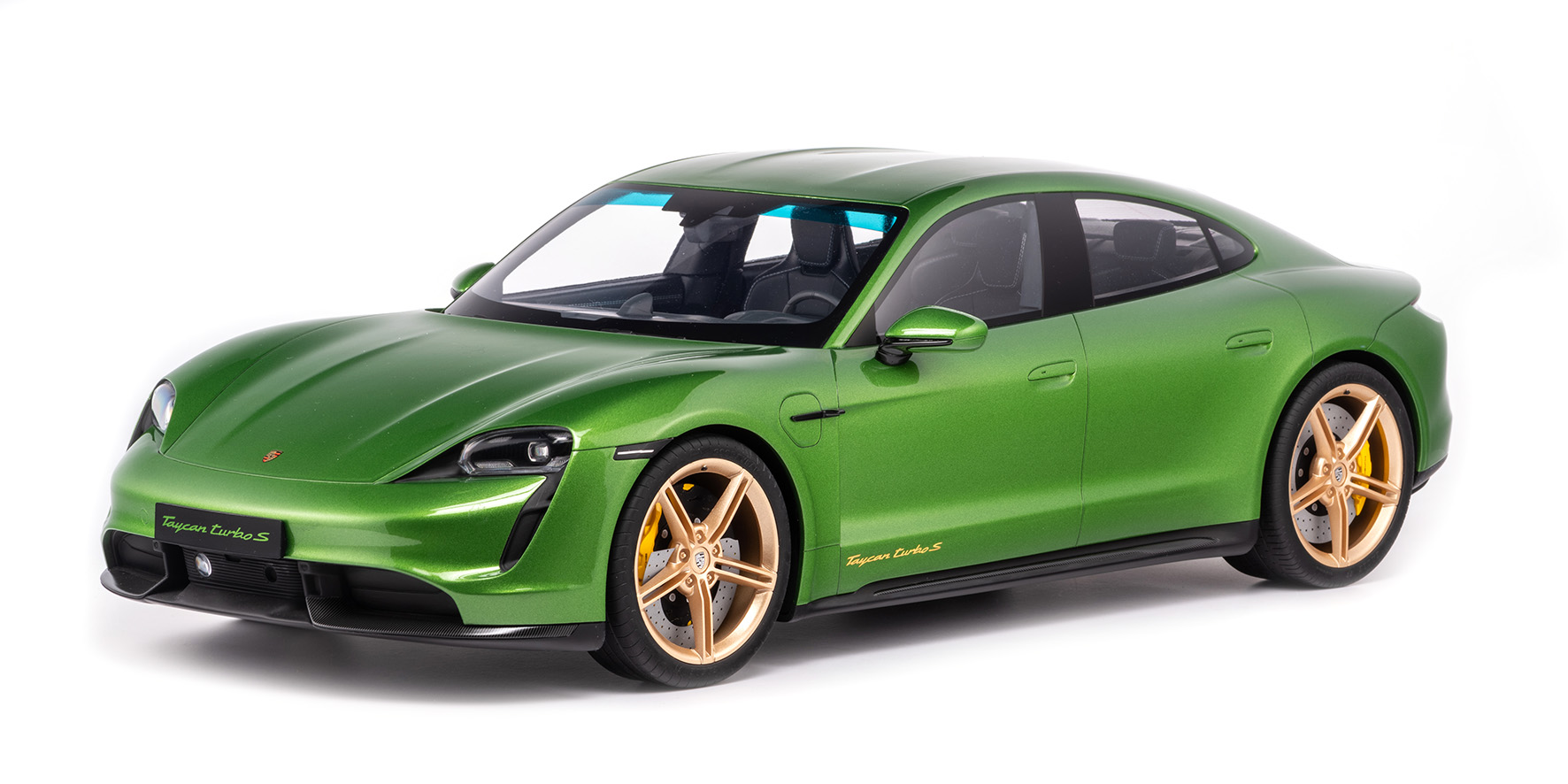 PORSCHE TAYCAN TURBO S - 2020 - MAMBAGRÜNMETALLIC