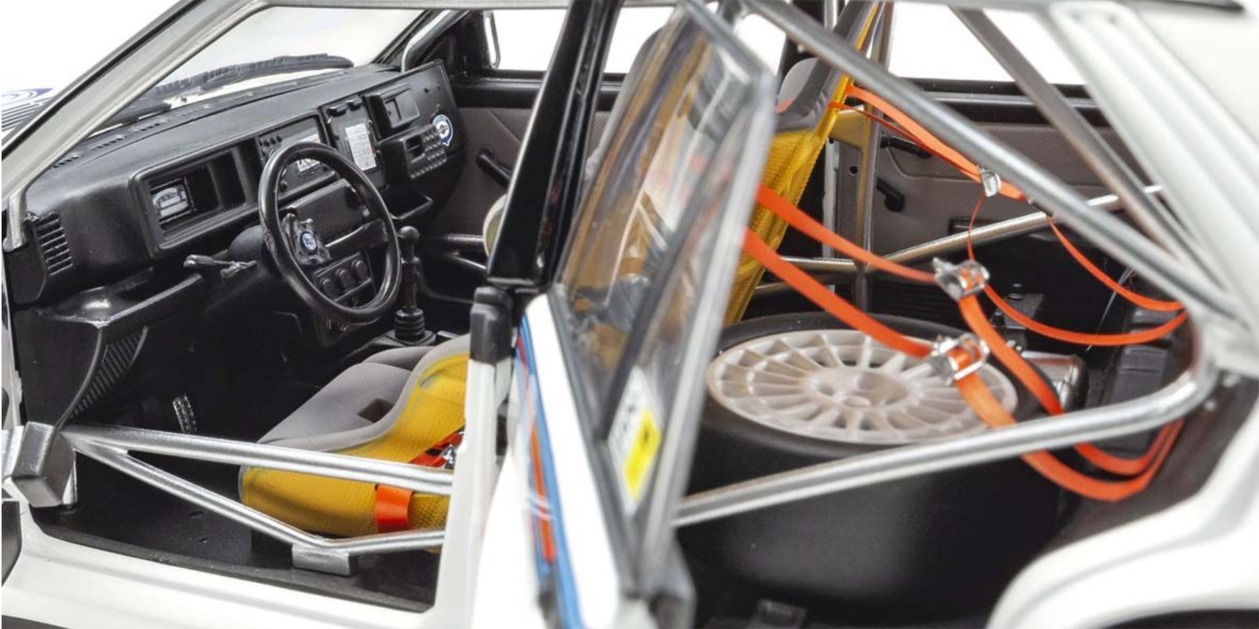LANCIA DELTA HF INTEGRALE EVOLUTIONE TEST CAR WHITE (08348G)