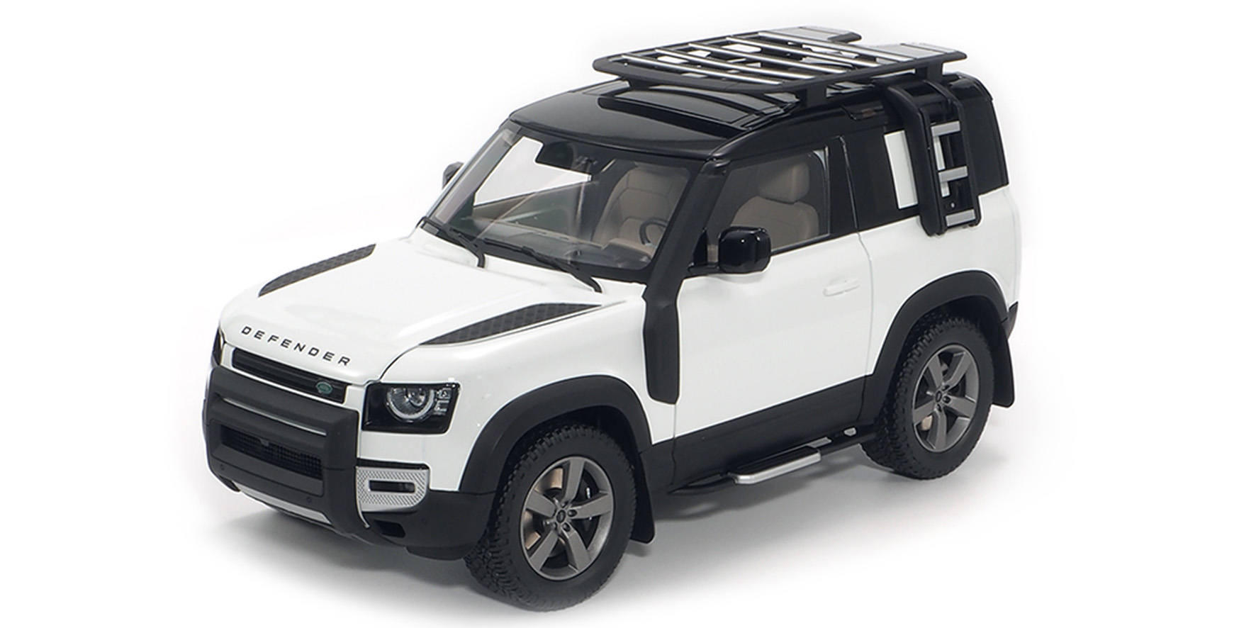 LAND ROVER DEFENDER 90 - 2020 - FUJI WHITE
