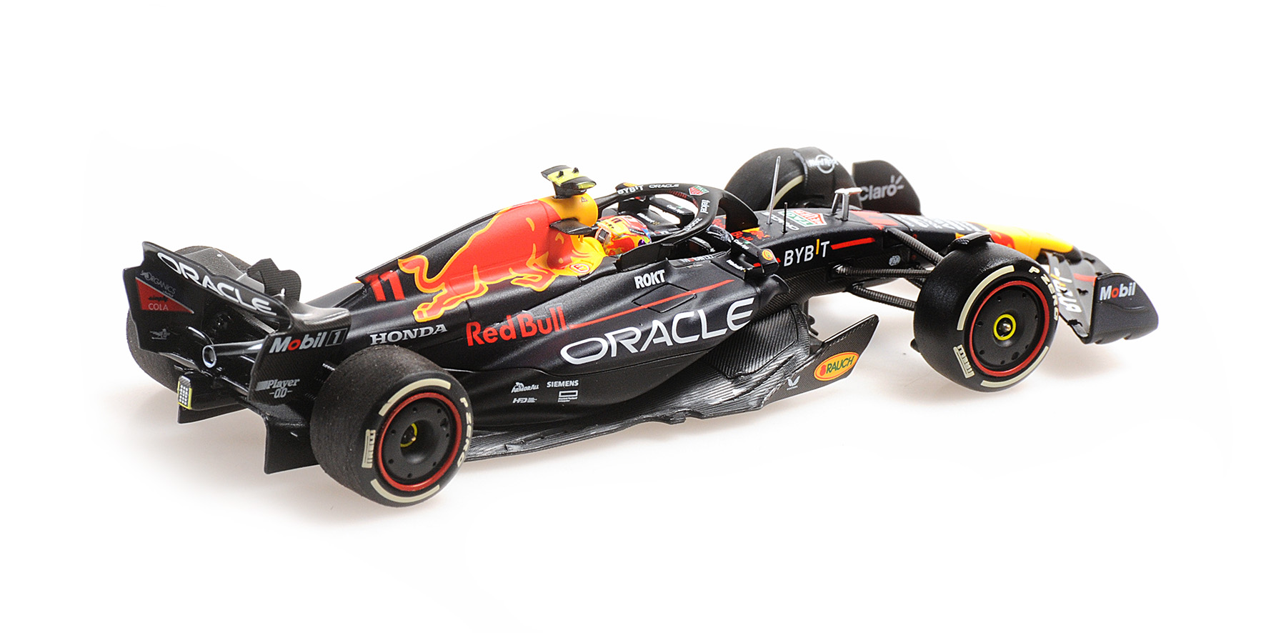 ORACLE RED BULL RACING RB19 - SERGIO PÉREZ - WINNER SAUDI ARABIAN GP 2023