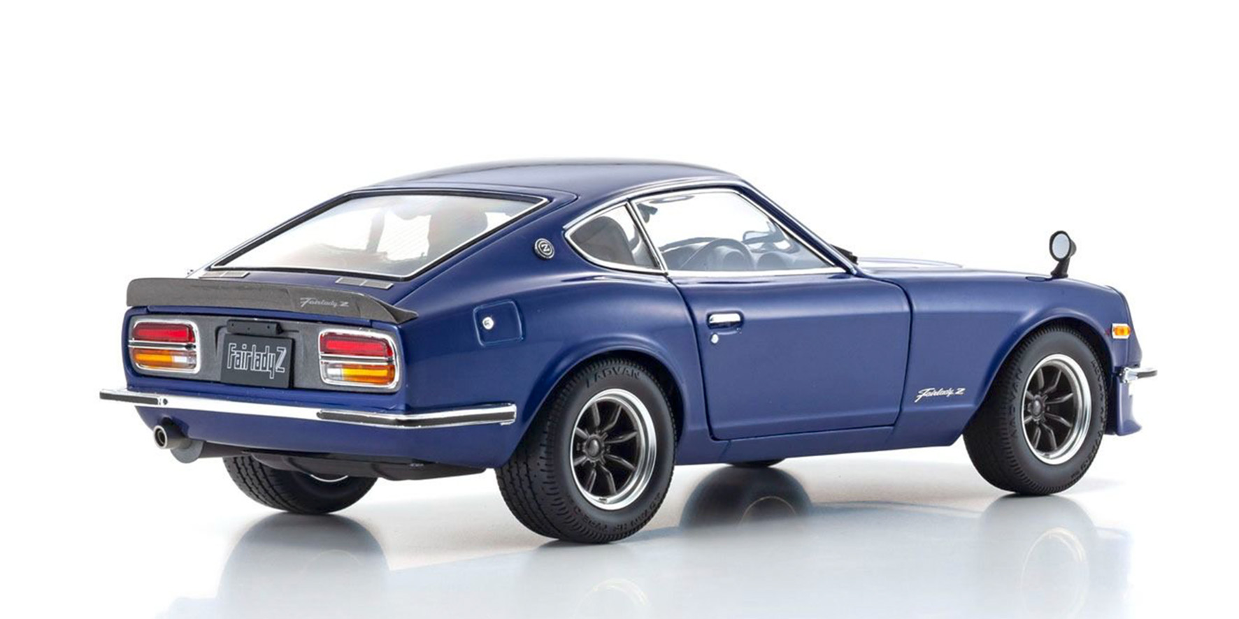 NISSAN FAIRLADY Z-L (S30) - BLUE W/SILVER RIMS (08220WBL)