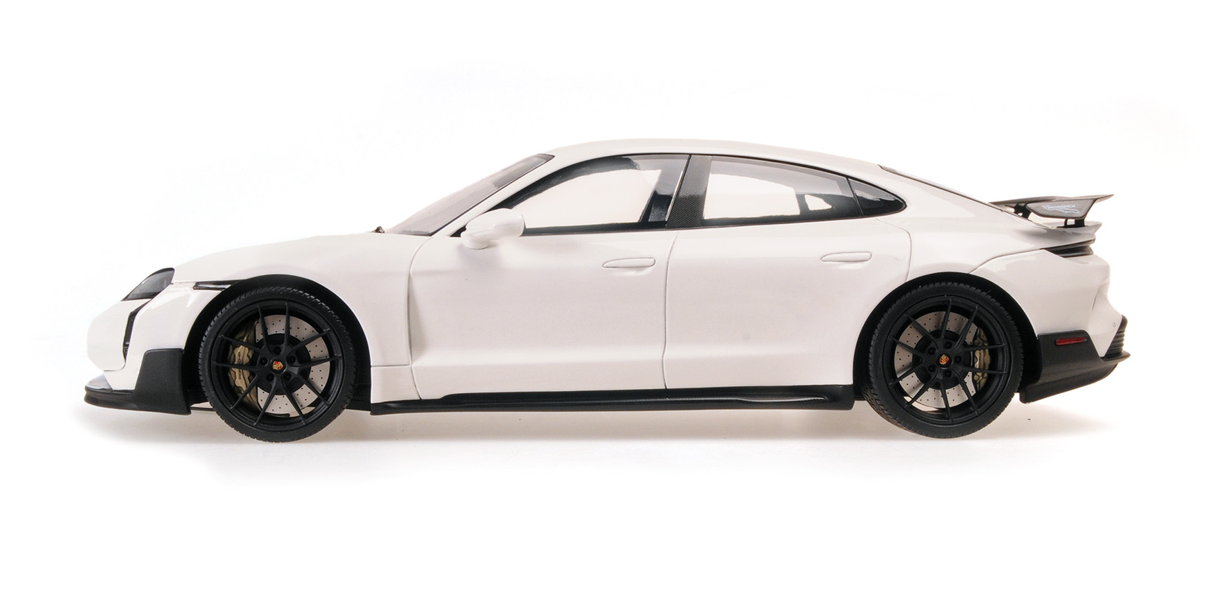PORSCHE TAYCAN TURBO GT - 2024 - WHITE