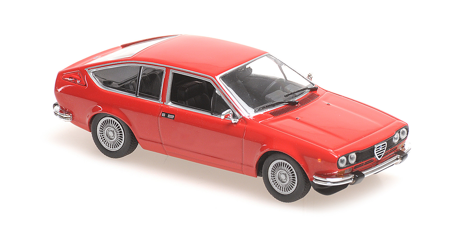 ALFA ROMEO ALFETTA GTV - 1976 - RED
