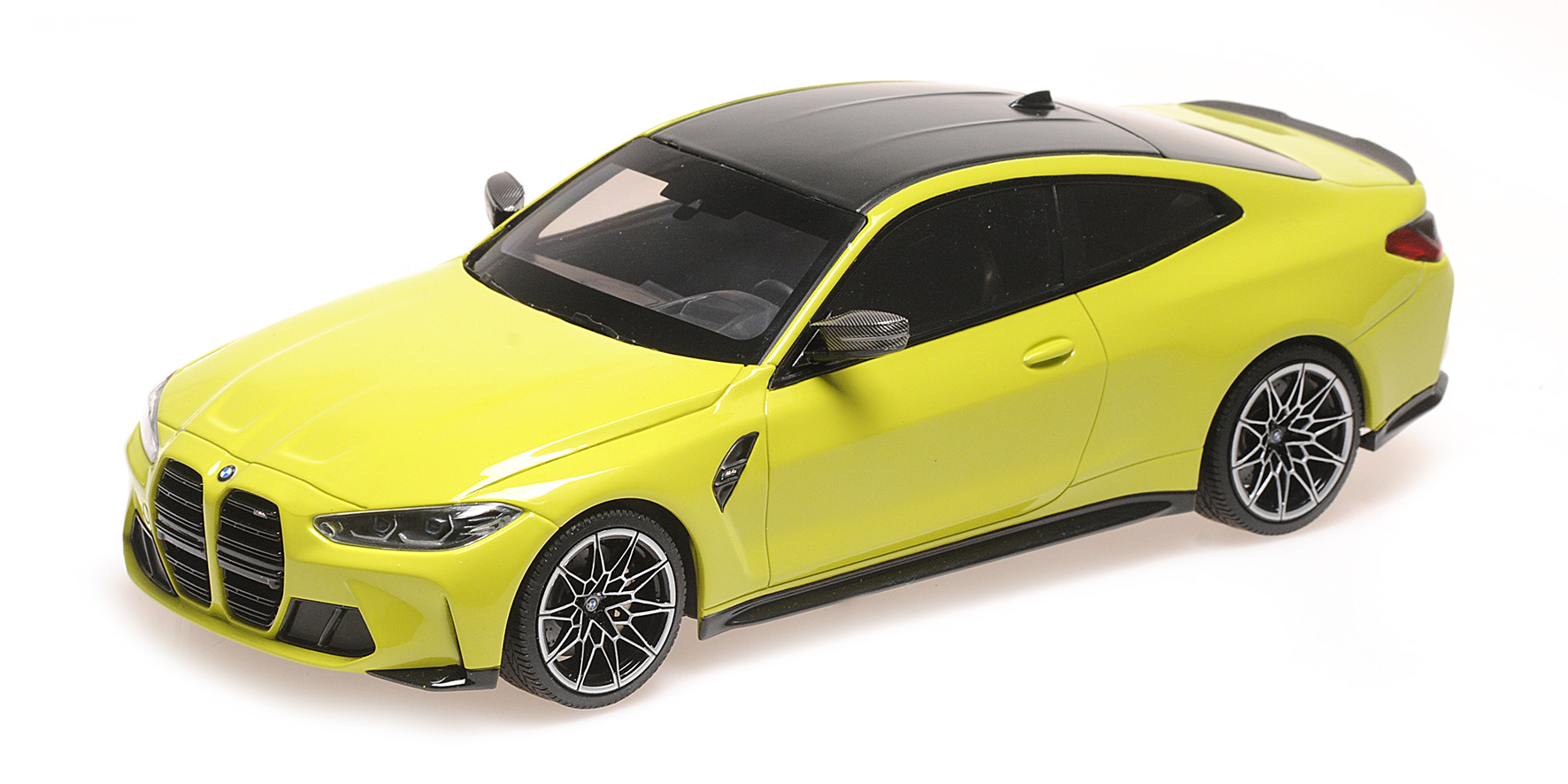 BMW M4 - 2020 - YELLOW