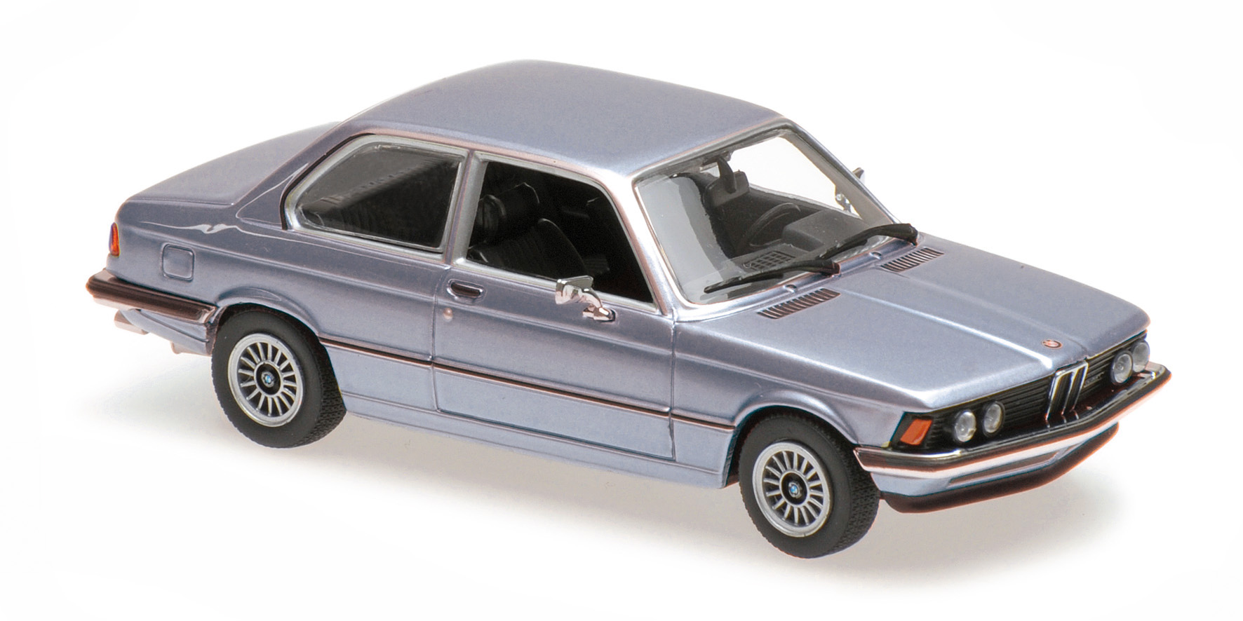 BMW 323I - 1975 - LIGHT BLUE METALLIC