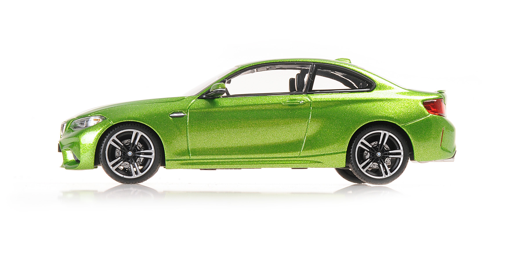 BMW M2 - 2016 - GREEN METALLIC