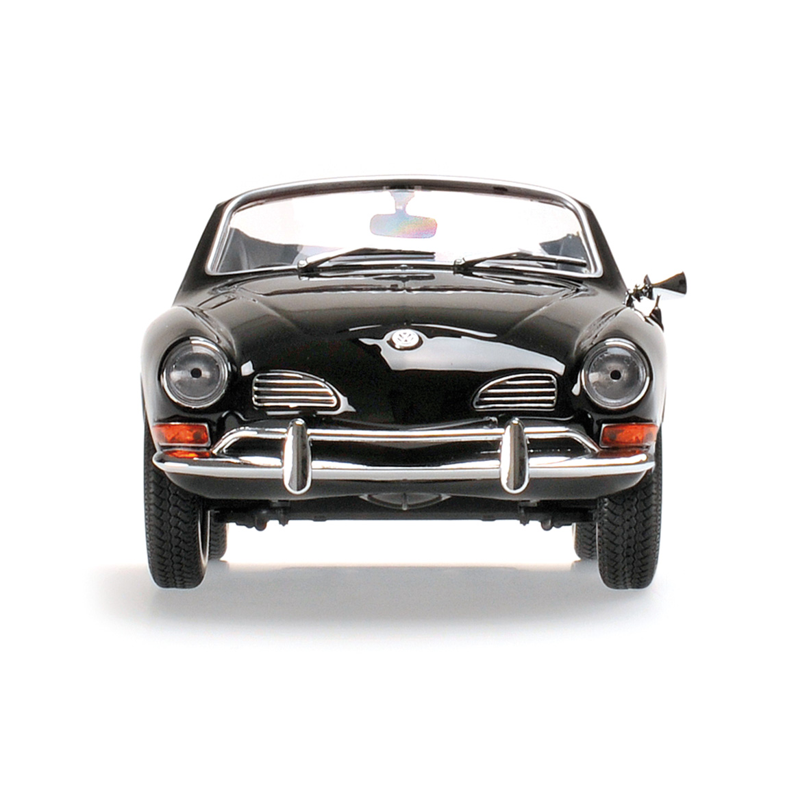 VOLKSWAGEN KARMANN GHIA CONVERTIBLE - 1970 - BLACK