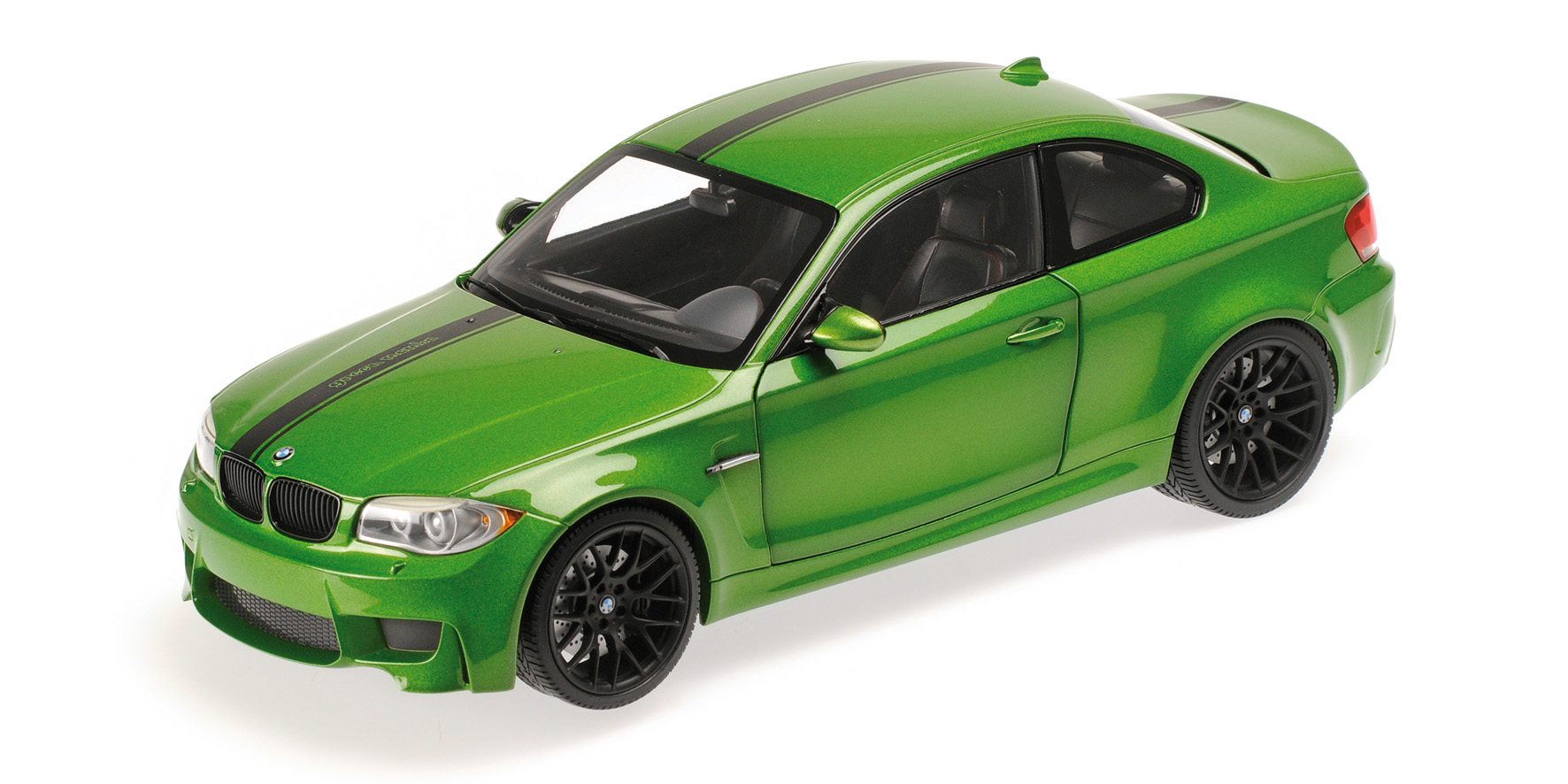 BMW 1er M COUPÉ - 2011 - GREEN (JAVA GREEN)