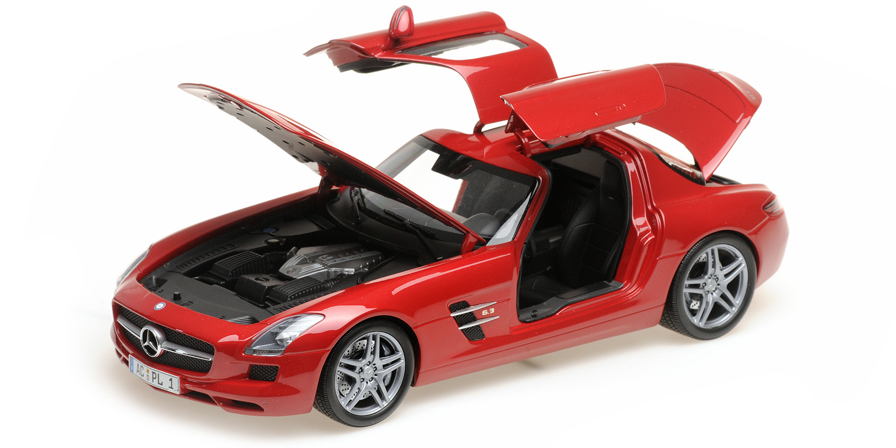 MERCEDES-BENZ SLS AMG - 2010 - RED METALLIC