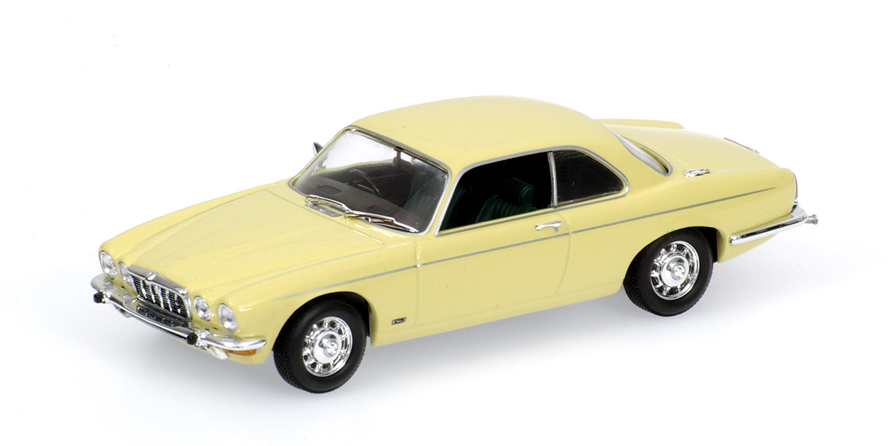 JAGUAR XJ12  COUPE SERIES II - 1975 - CREAM