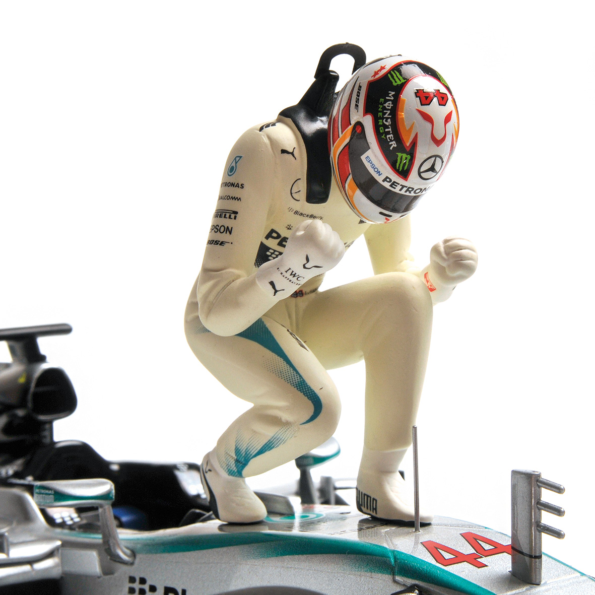 MERCEDES AMG PETRONAS F1 TEAM W06 HYBRID - LEWIS HAMILTON - WINNER USA GP 2015 - SET W/ FIGURINE