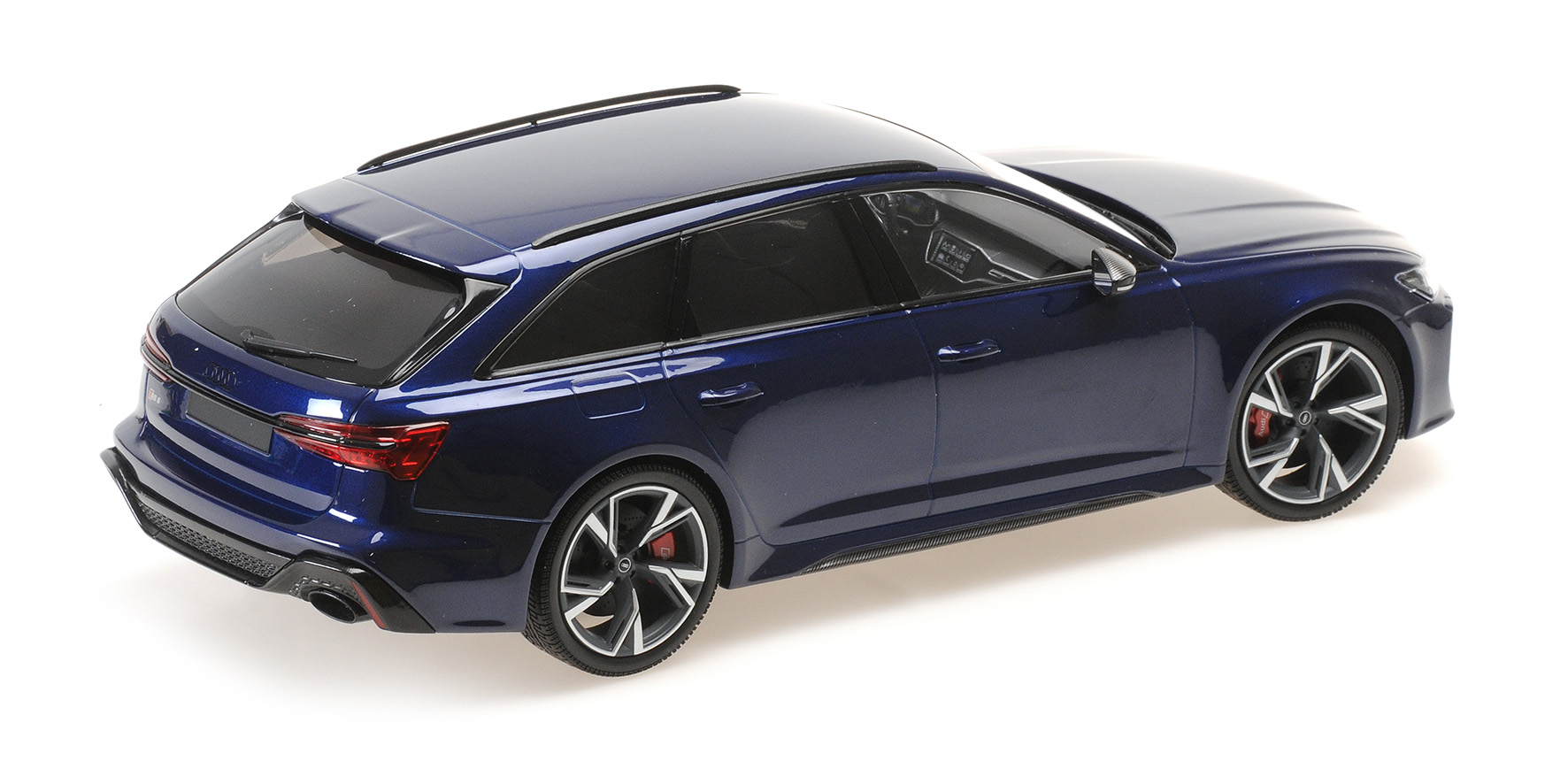 AUDI RS 6 AVANT - 2019 - BLUE METALLIC