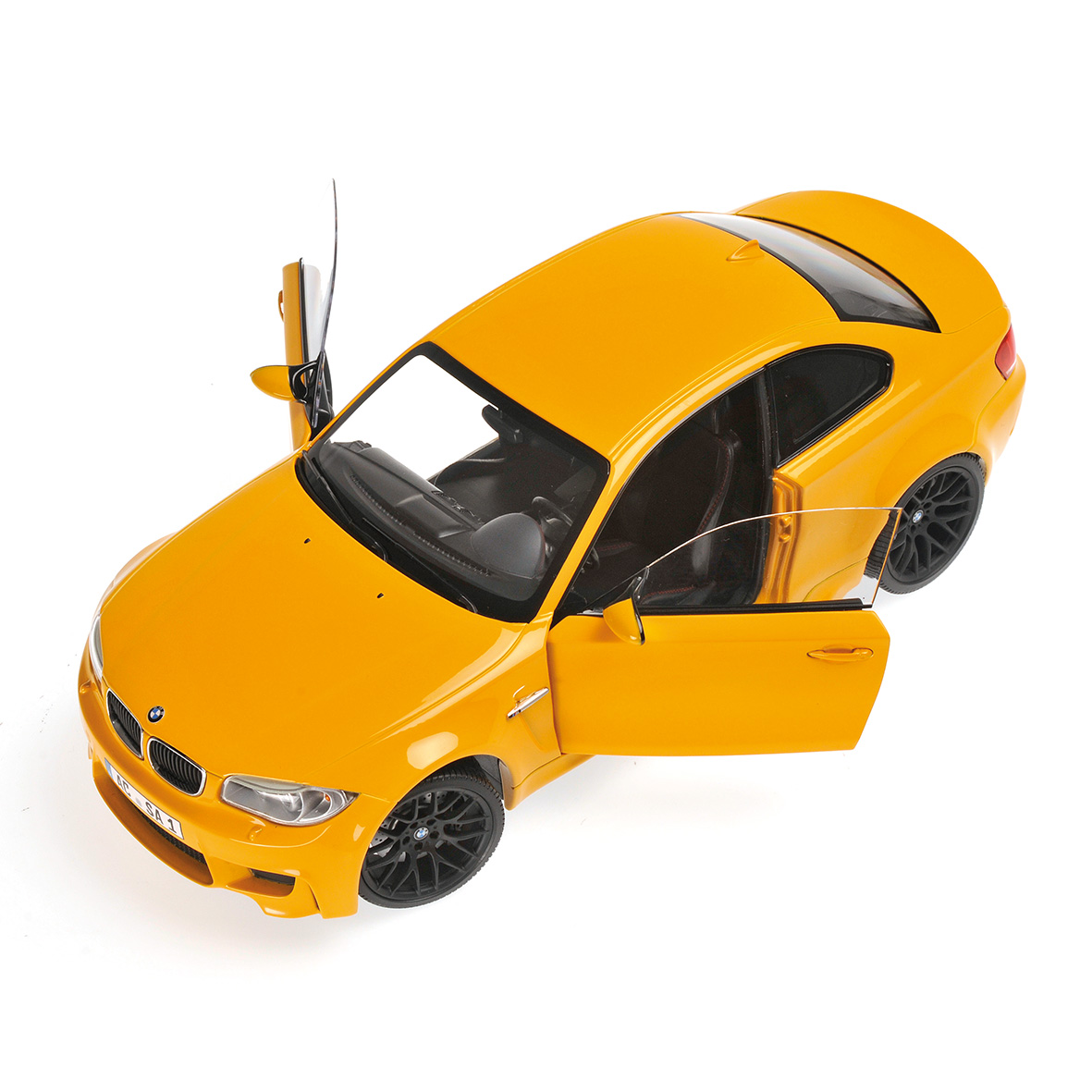 BMW 1er M COUPÉ - 2011 - YELLOW