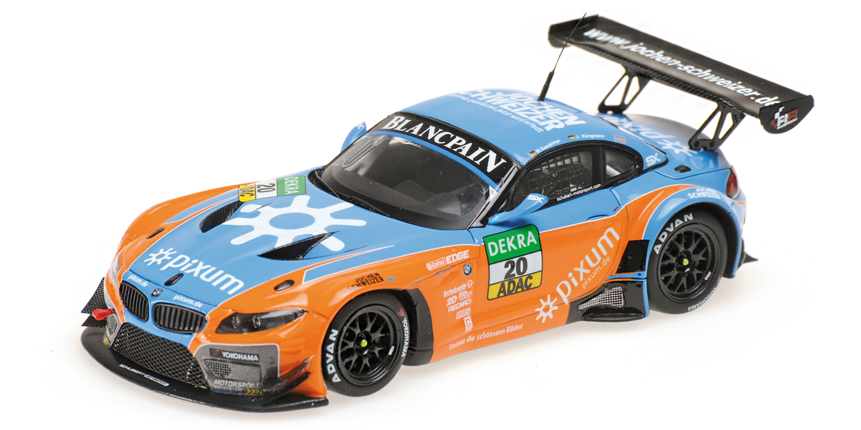 BMW Z4 GT3 - PIXUM TEAM SCHUBERT - MUELLER/SANDRITTER - ADAC GT MASTER 2014