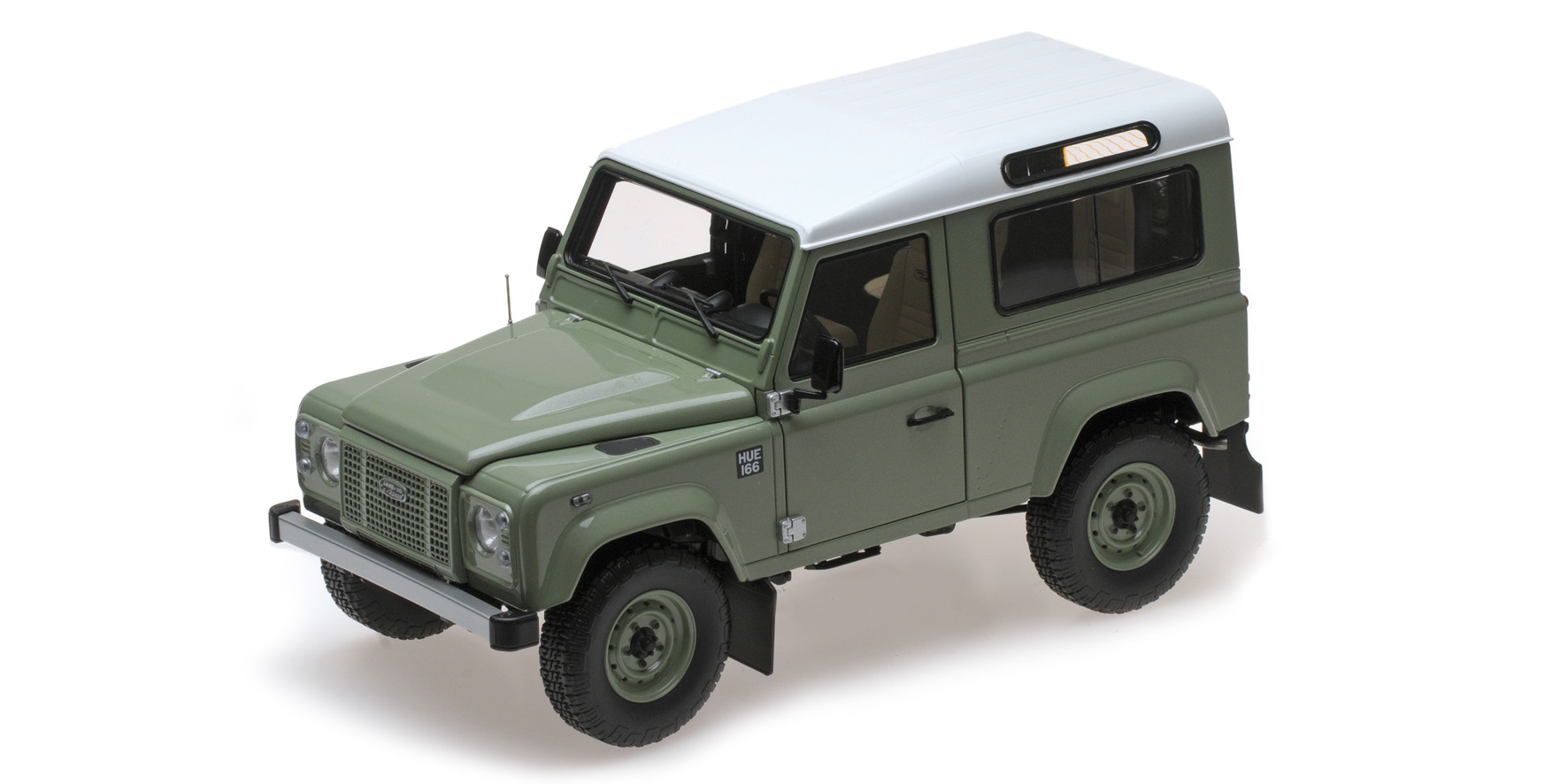 LAND ROVER DEFENDER 90 HERITAGE EDITION - 2015 - GREEN
