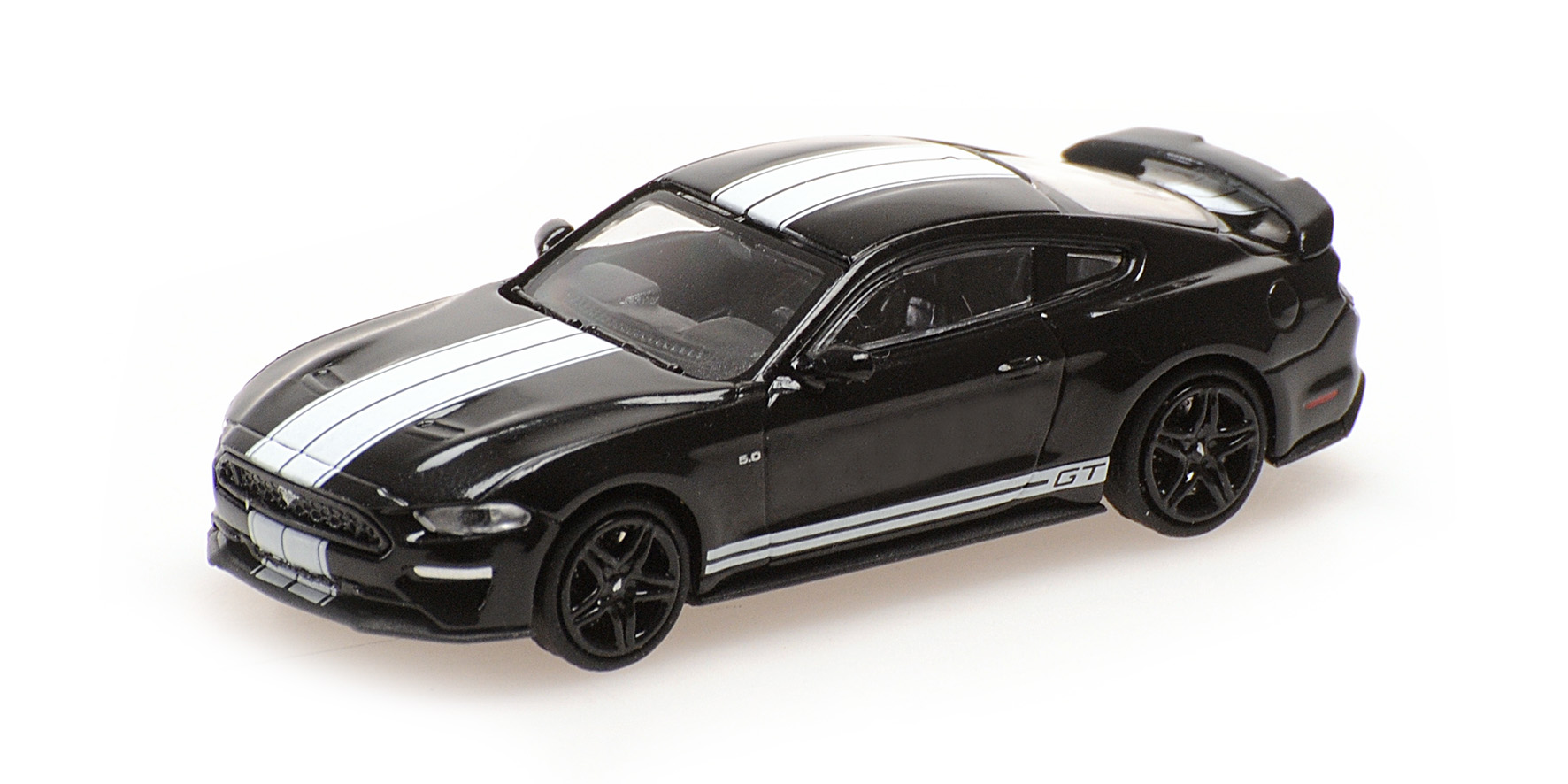 FORD MUSTANG - 2018 - BLACK W/ WHITE STRIPES