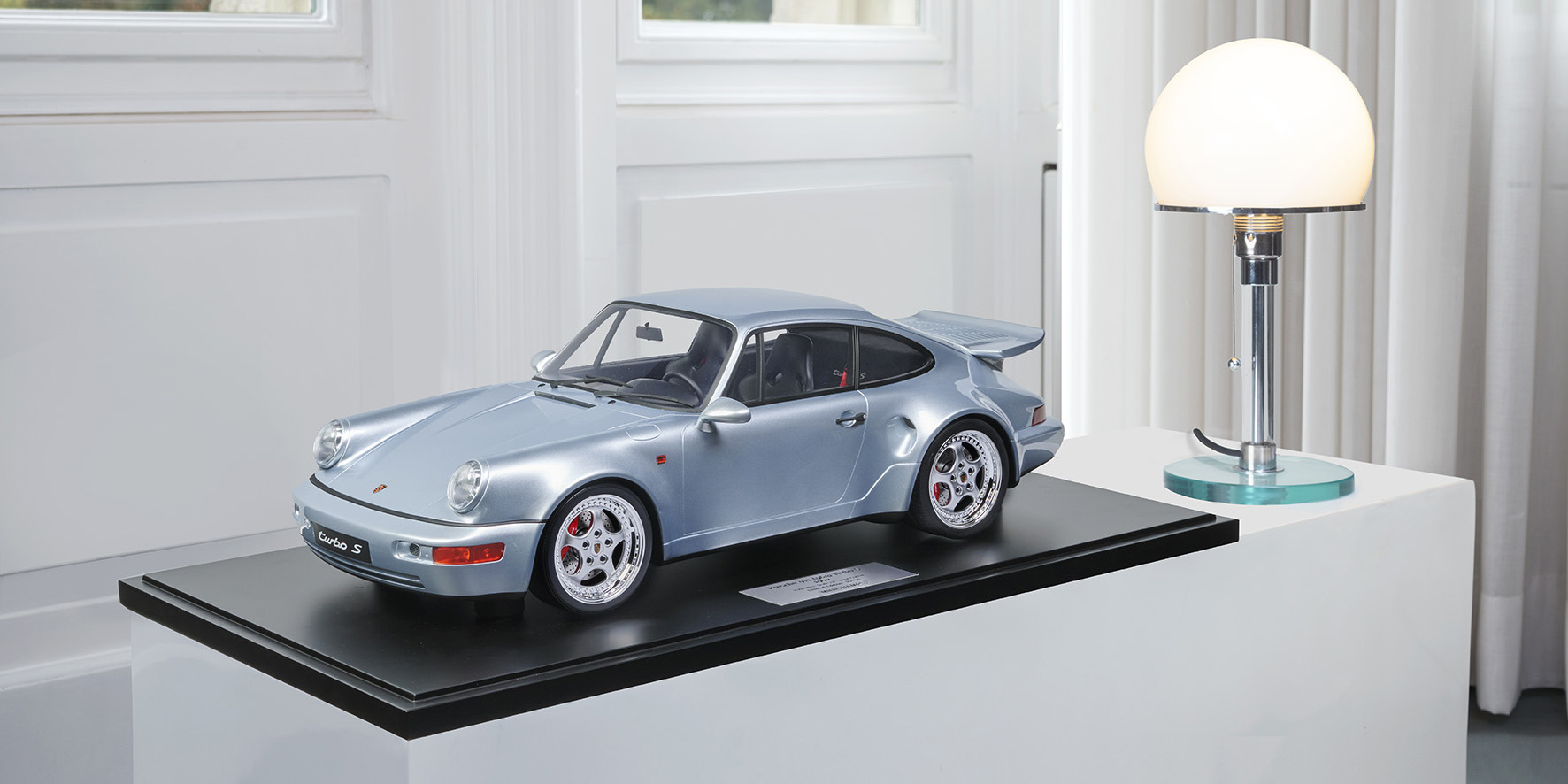 PORSCHE 911 (964) TURBO S - 1992 - POLARSILBER