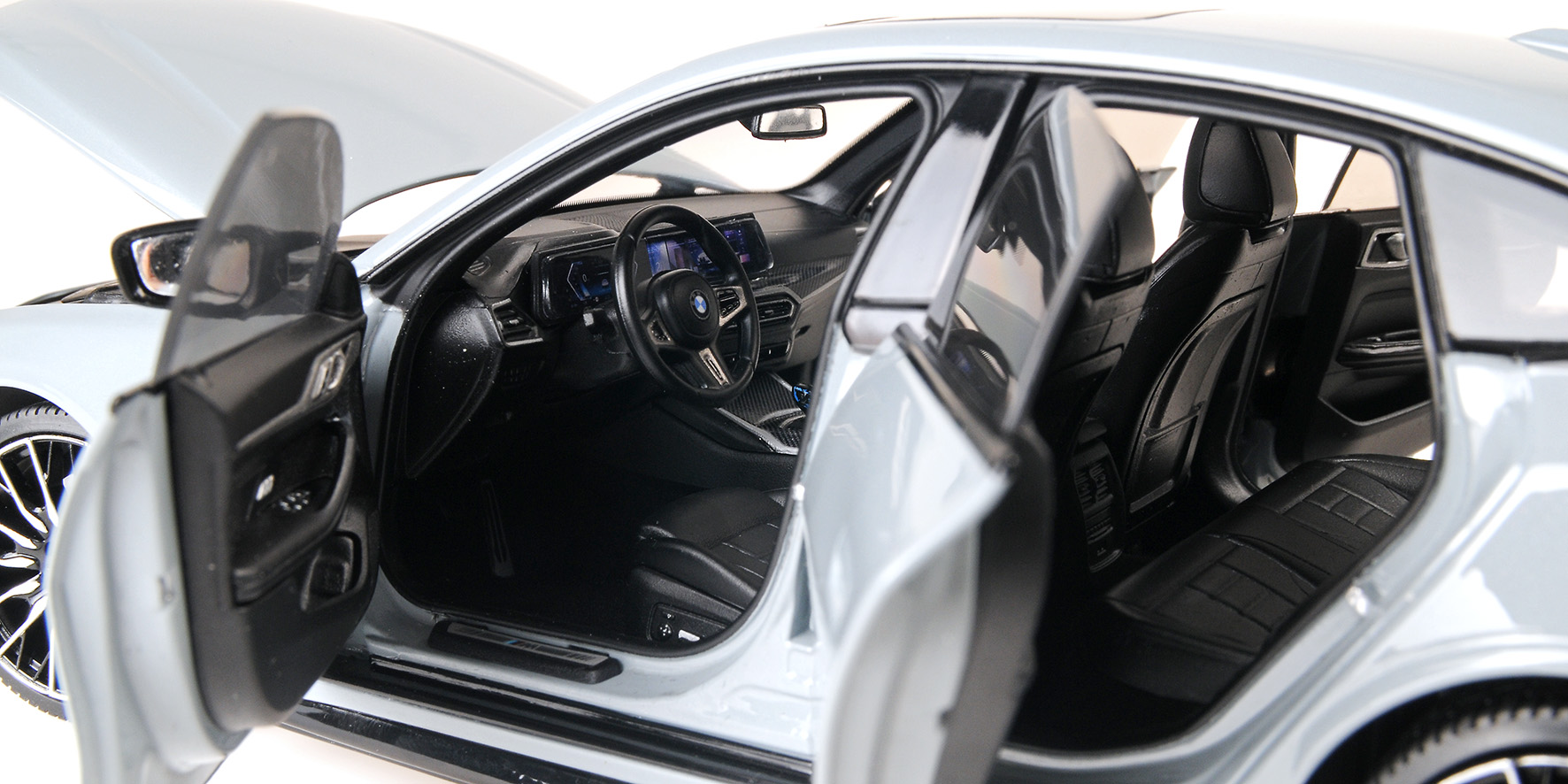 BMW i4 M50 - 2022 - GREY METALLIC