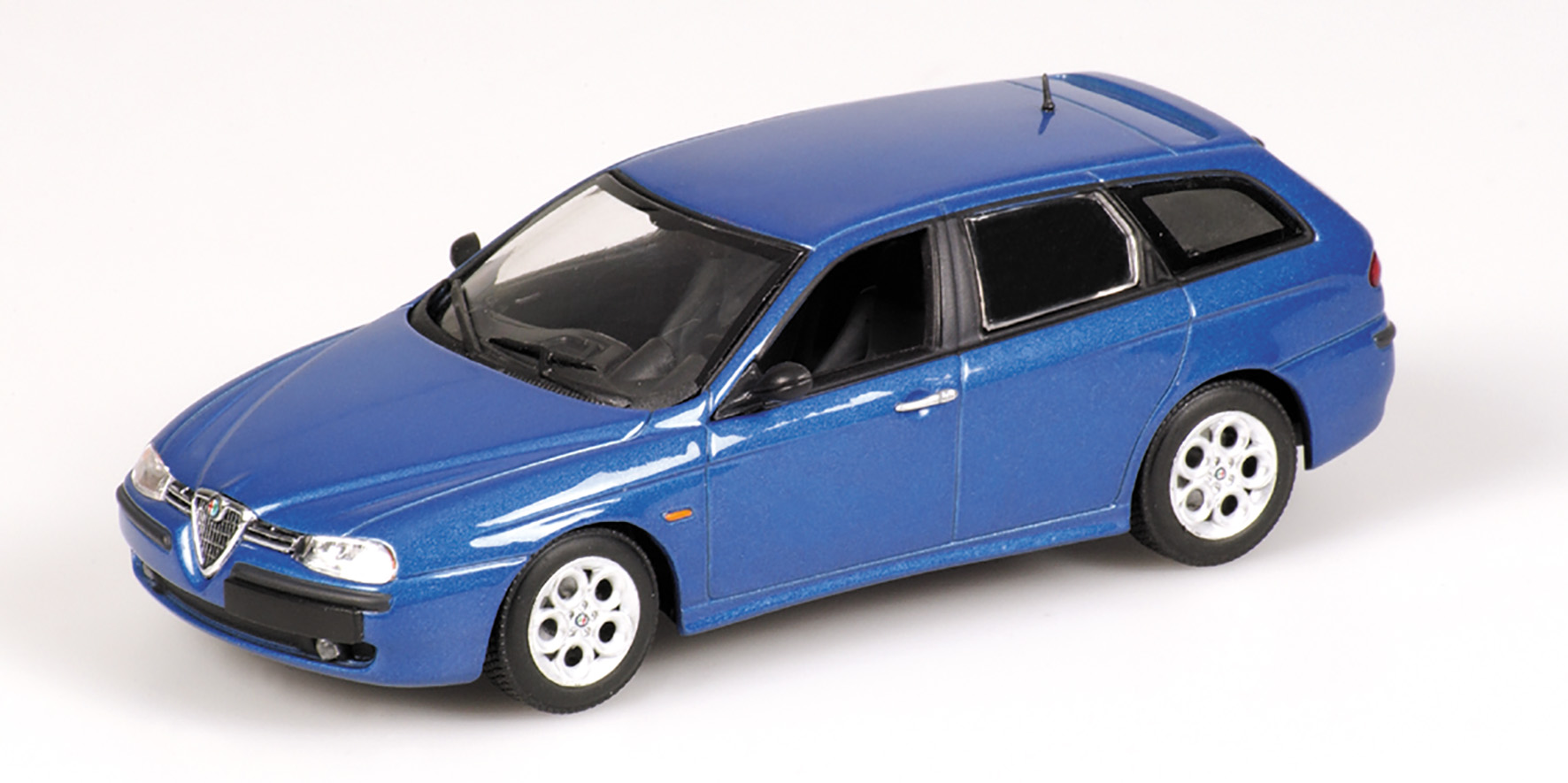 ALFA ROMEO 156 SPORTWAGON - 2001 - BLUE METALLIC