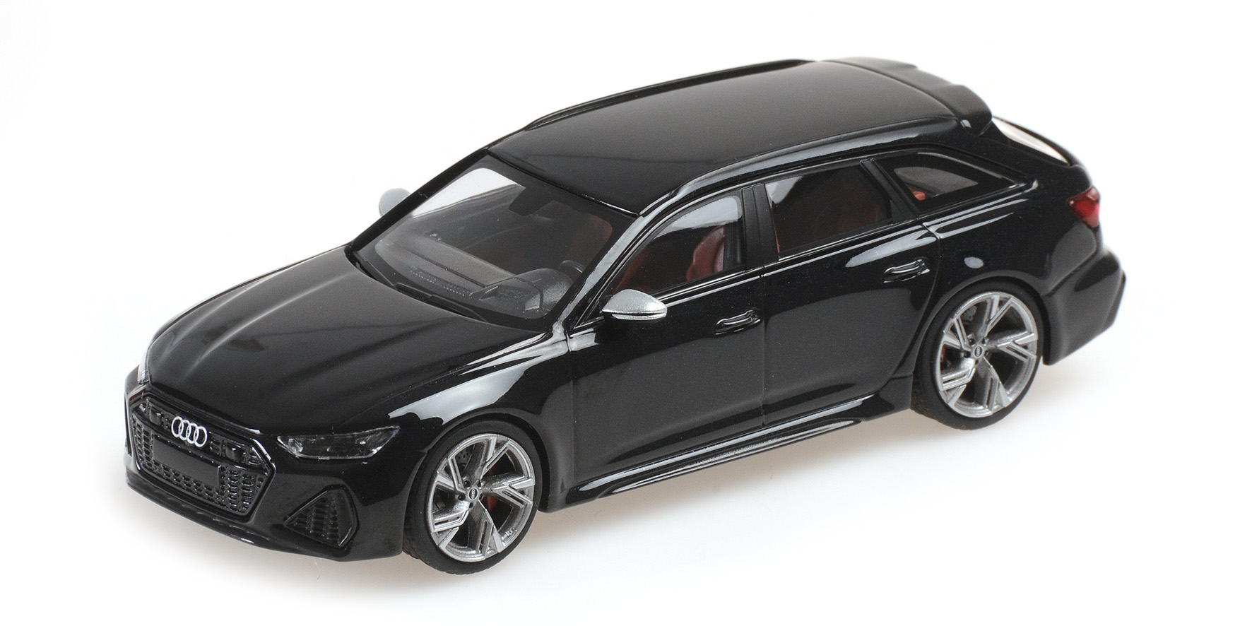AUDI RS 6 AVANT - 2019 - BLACK METALLIC