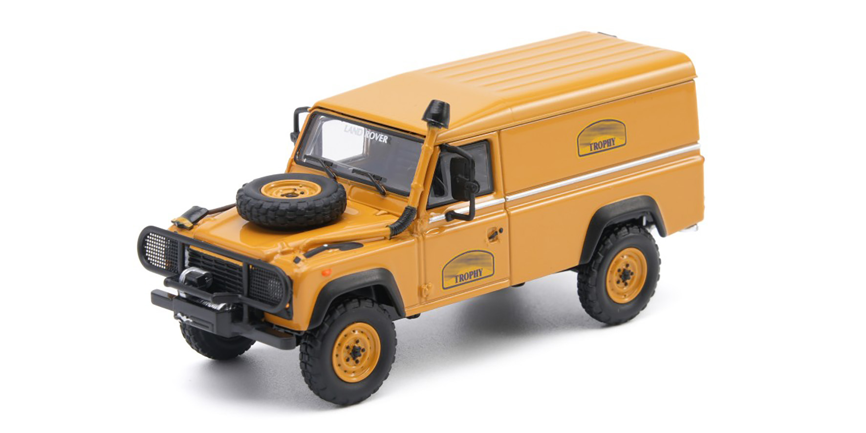 LAND ROVER DEFENDER 110 - 'CAMEL TROPHY" SUPPORT UNIT BORNEO 1985 (610315101)