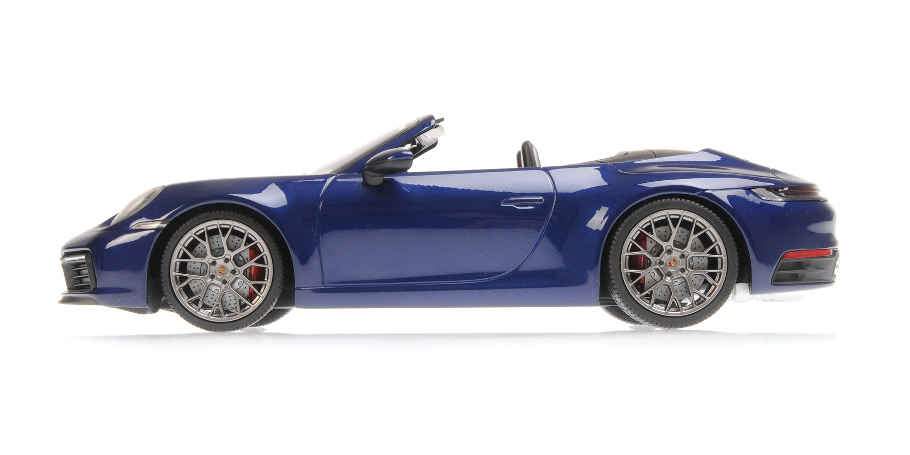 PORSCHE 911 CARRERA 4S CABRIOLET - 2019 - BLUE METALLIC