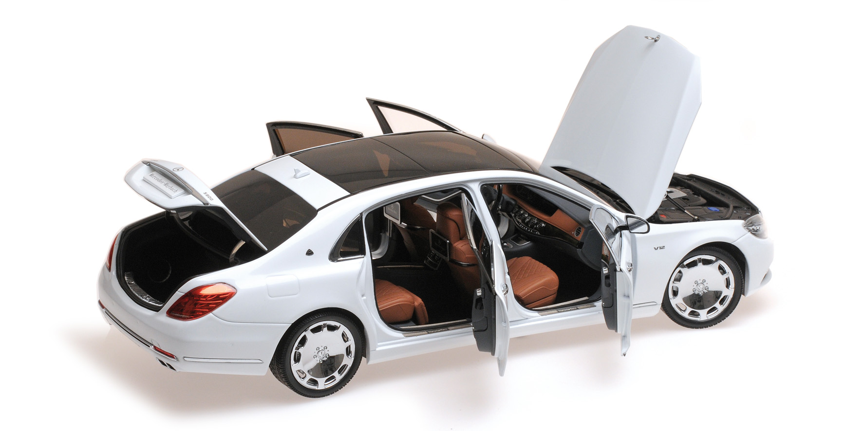 MERCEDES-BENZ S-CLASS MAYBACH - 2016 - DIAMOND WHITE