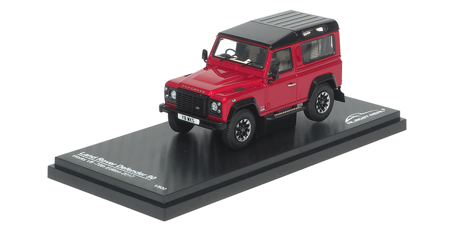 LAND ROVER DEFENDER 90 WORKS V8 70TH EDITION - 2017 - RED