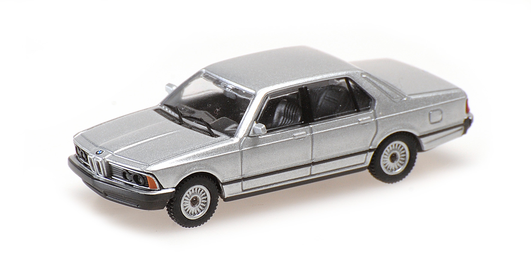 BMW 733I (E23) - 1977 - SILVER