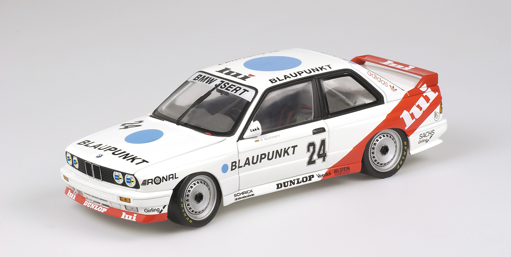 BMW M3 - 'BLAUPUNKT' - OLAF MANTHEY - WINNER - TEAM ISERT - DTM 1987 NORISRING