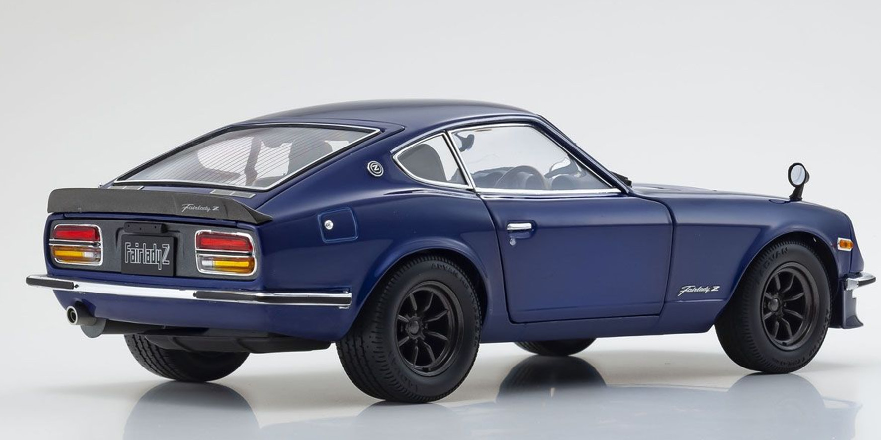 NISSAN FAIRLADY Z (S30) - BLUE METALLIC (08220BL)
