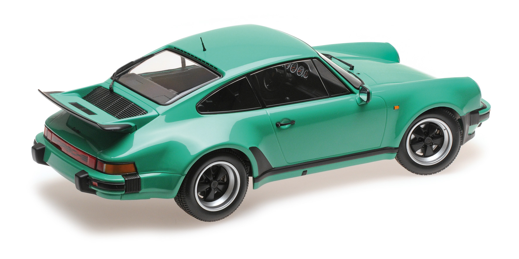 PORSCHE 911 TURBO - 1977 - GREEN