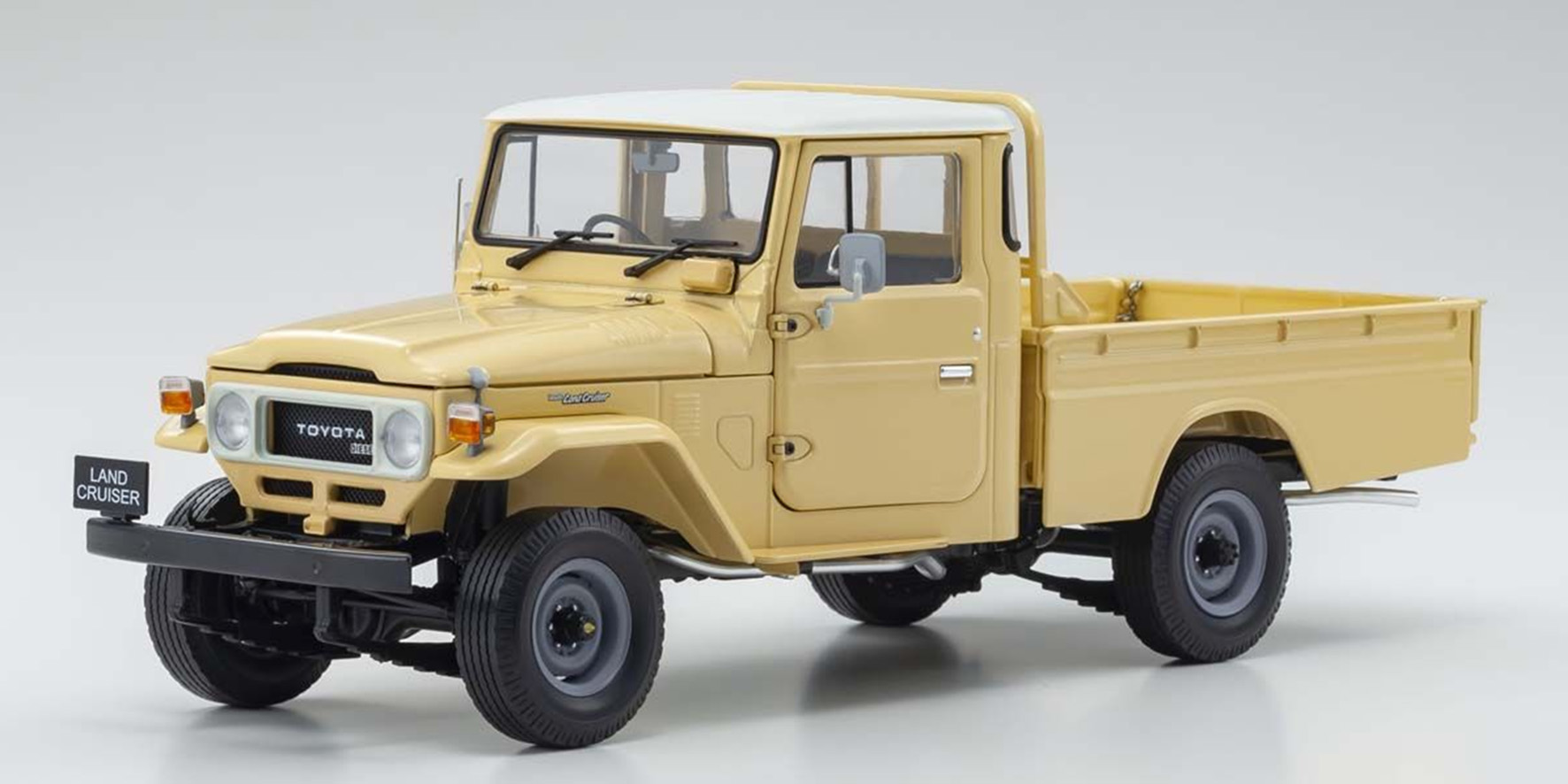 TOYOTA LAND CRUISER 40 PICKUP - BEIGE (08958BE)