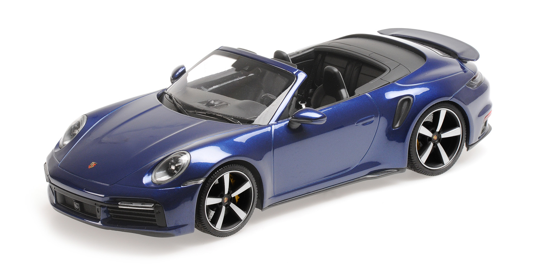 PORSCHE 911 (992)  TURBO S CABRIOLET - 2020 - BLUE METALLIC