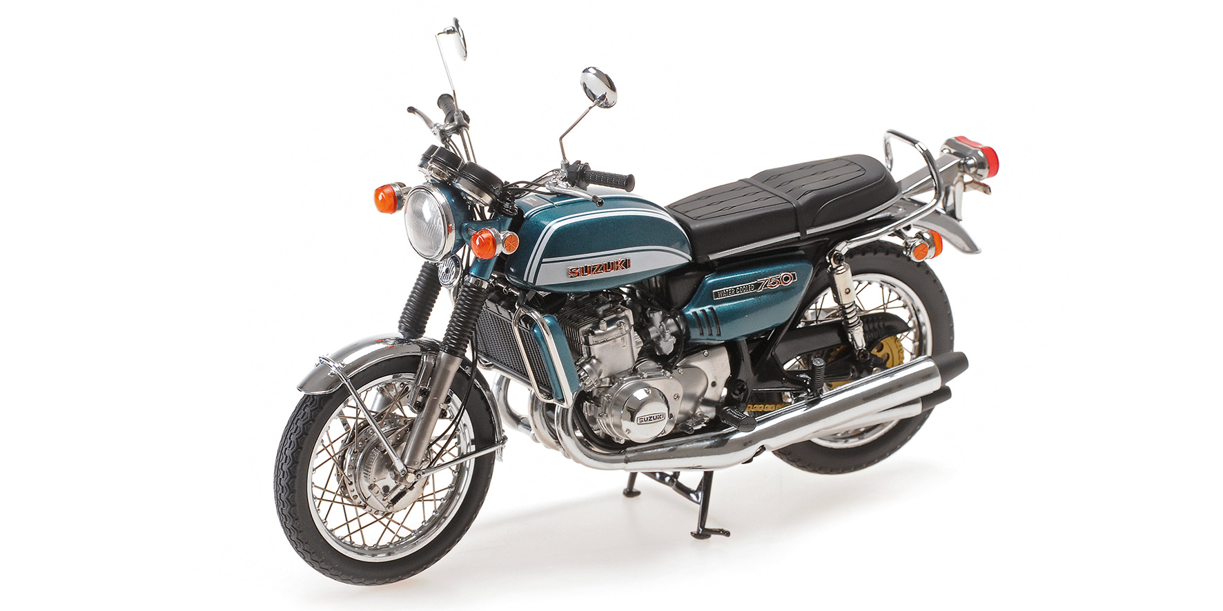 SUZUKI GT 750 - 1972 - GREEN
