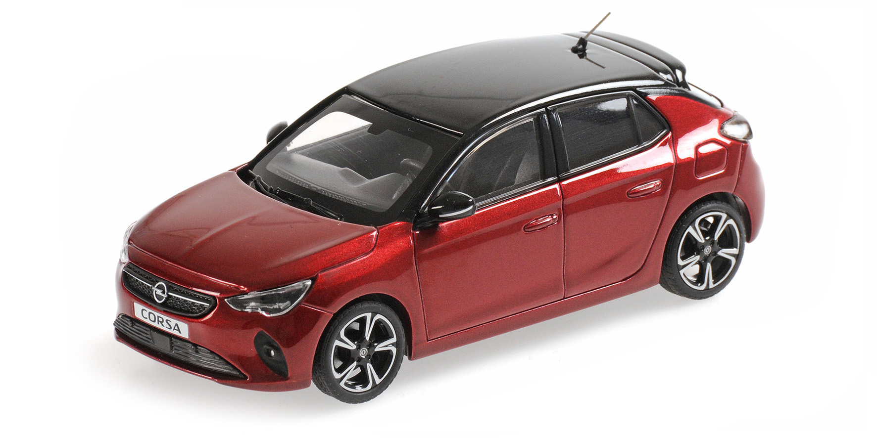 OPEL CORSA E - 2019 - RED METALLIC