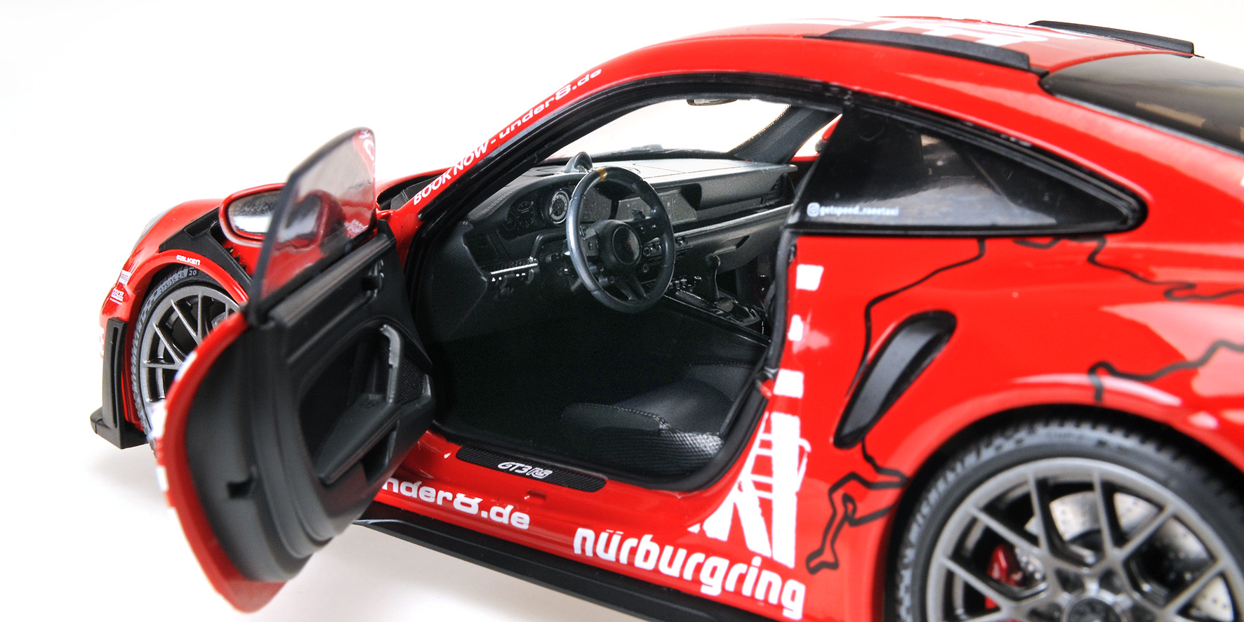 PORSCHE 911 (992) GT3RS - 2024 - RED - GETSPEED RACE TAXI