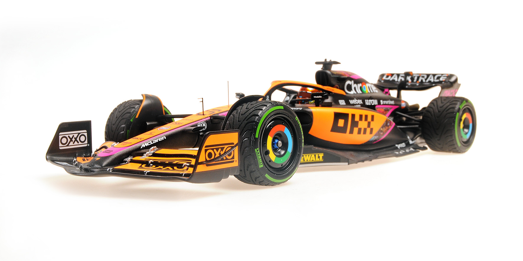 MCLAREN F1 TEAM MCL36 - DANIEL RICCIARDO - SINGAPORE GP 2022